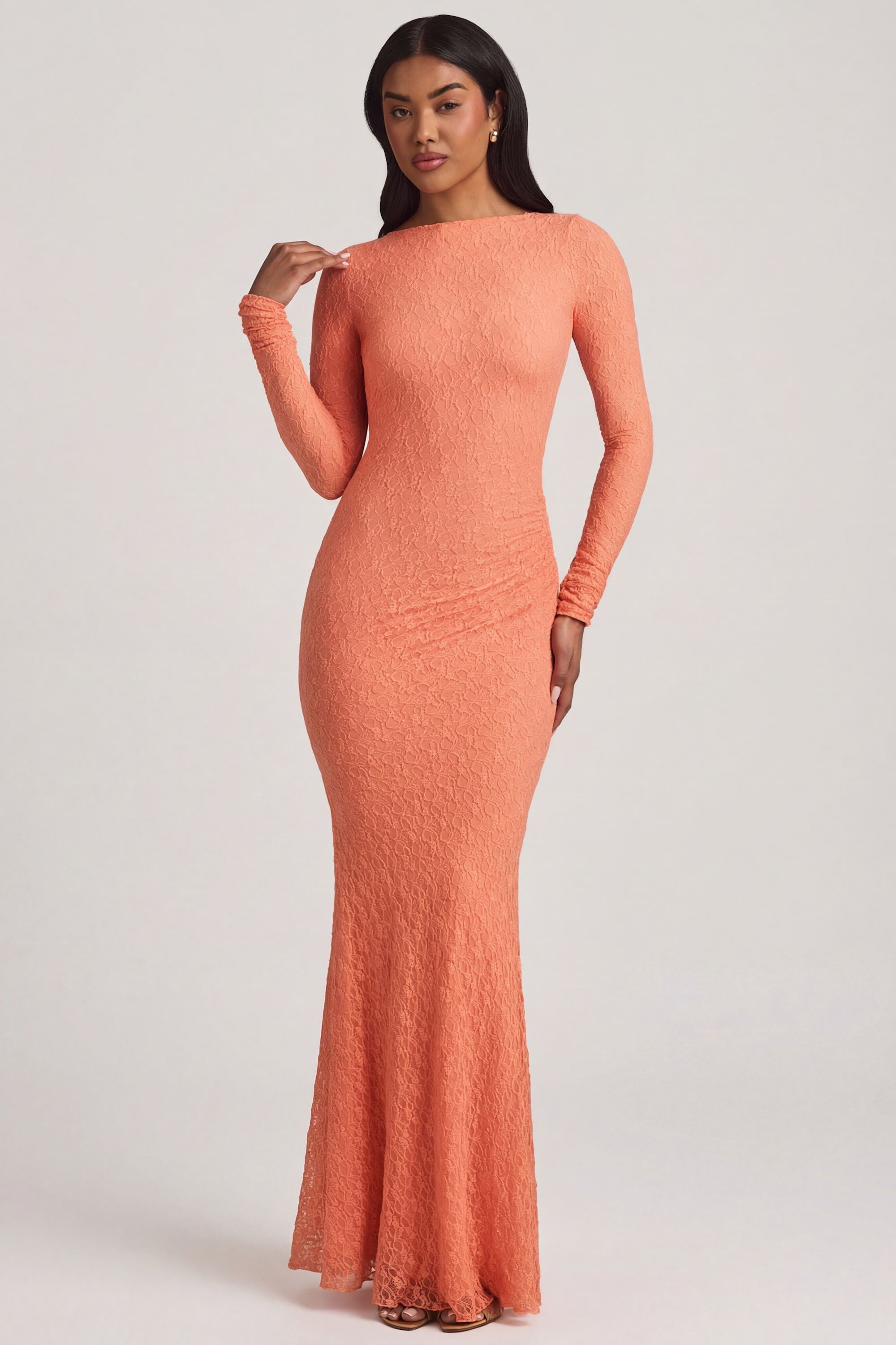 Ruched Backless Lace Maxi Dress in Peach - S | Oh Polly Ruched Backless Lace Maxi Dress in Peach - S | Oh Polly