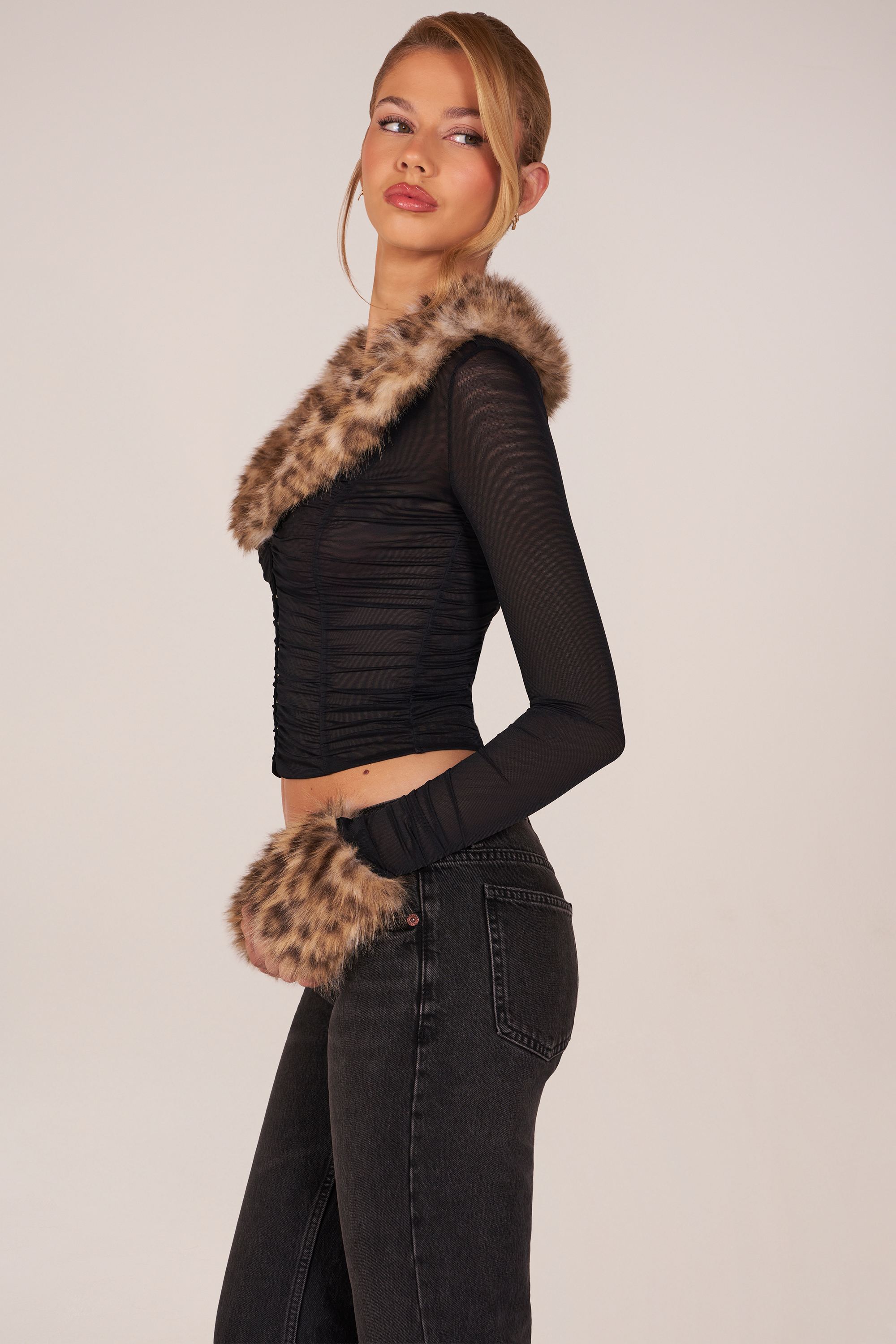 PERVERZE Fluffy-trim Mesh Knit Cardigan Fluffy-trim Mesh Knit