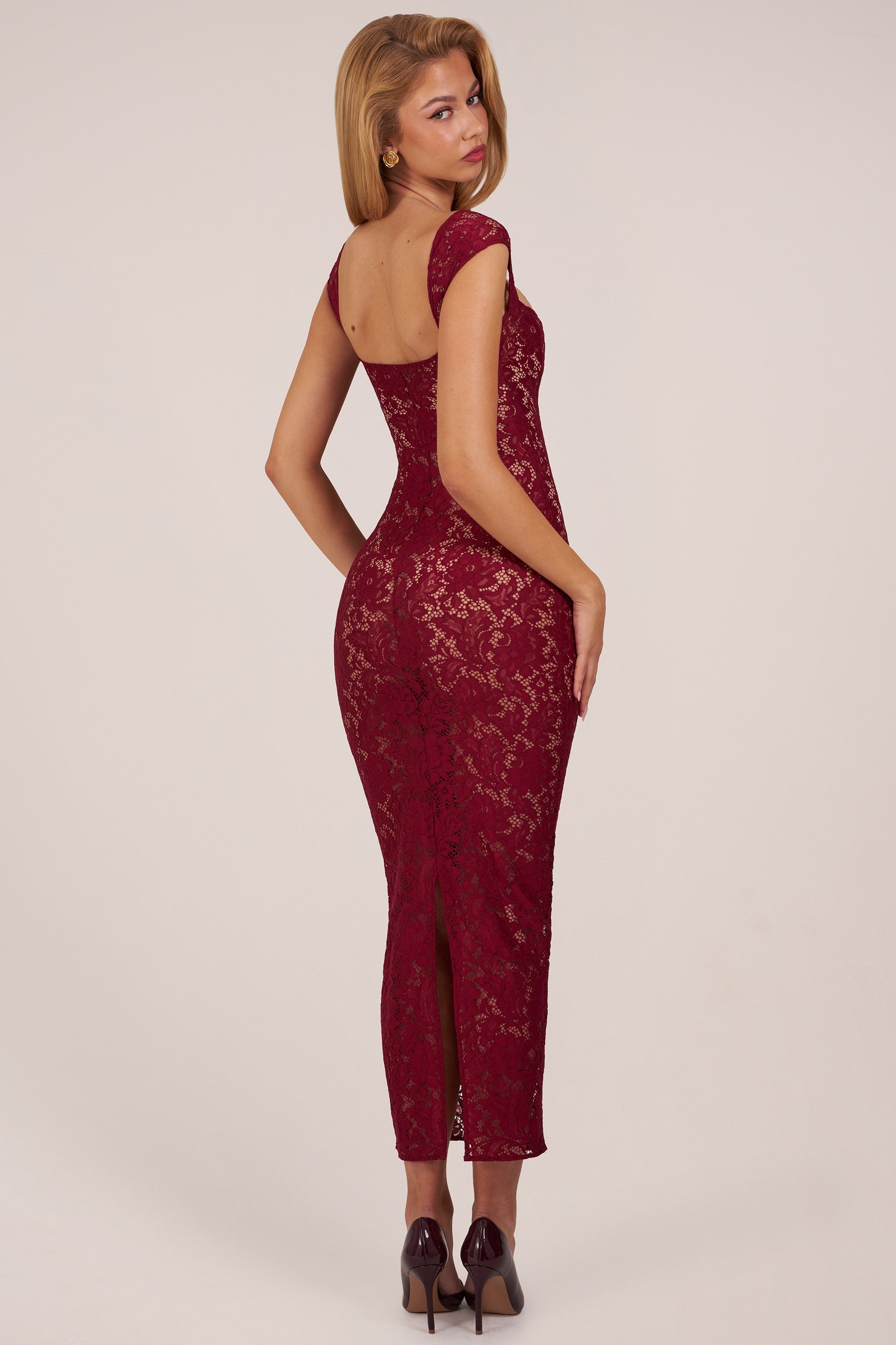 15919-Red_Elisa_5.jpg?v=1774951936