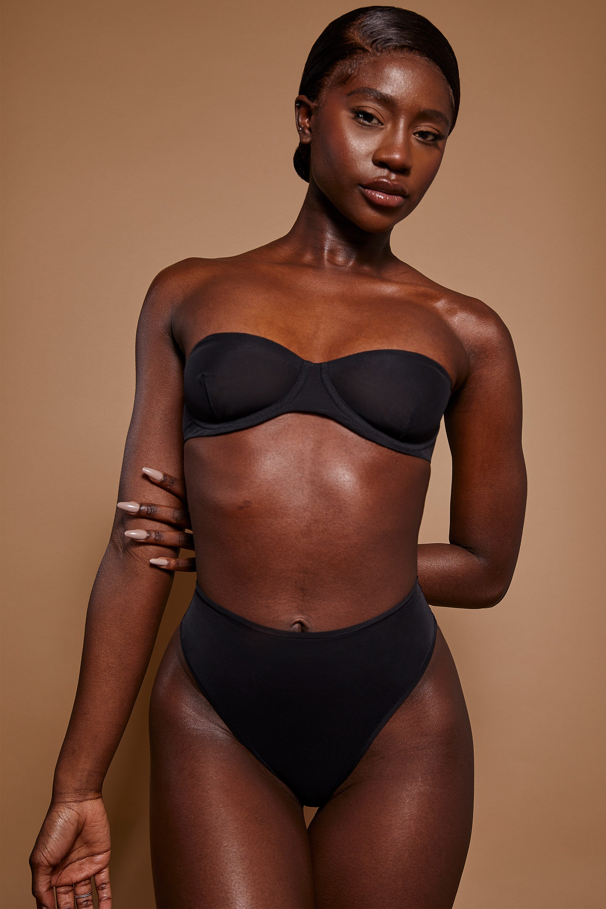 Intimates Soft Mesh High Waisted Knicker in Black