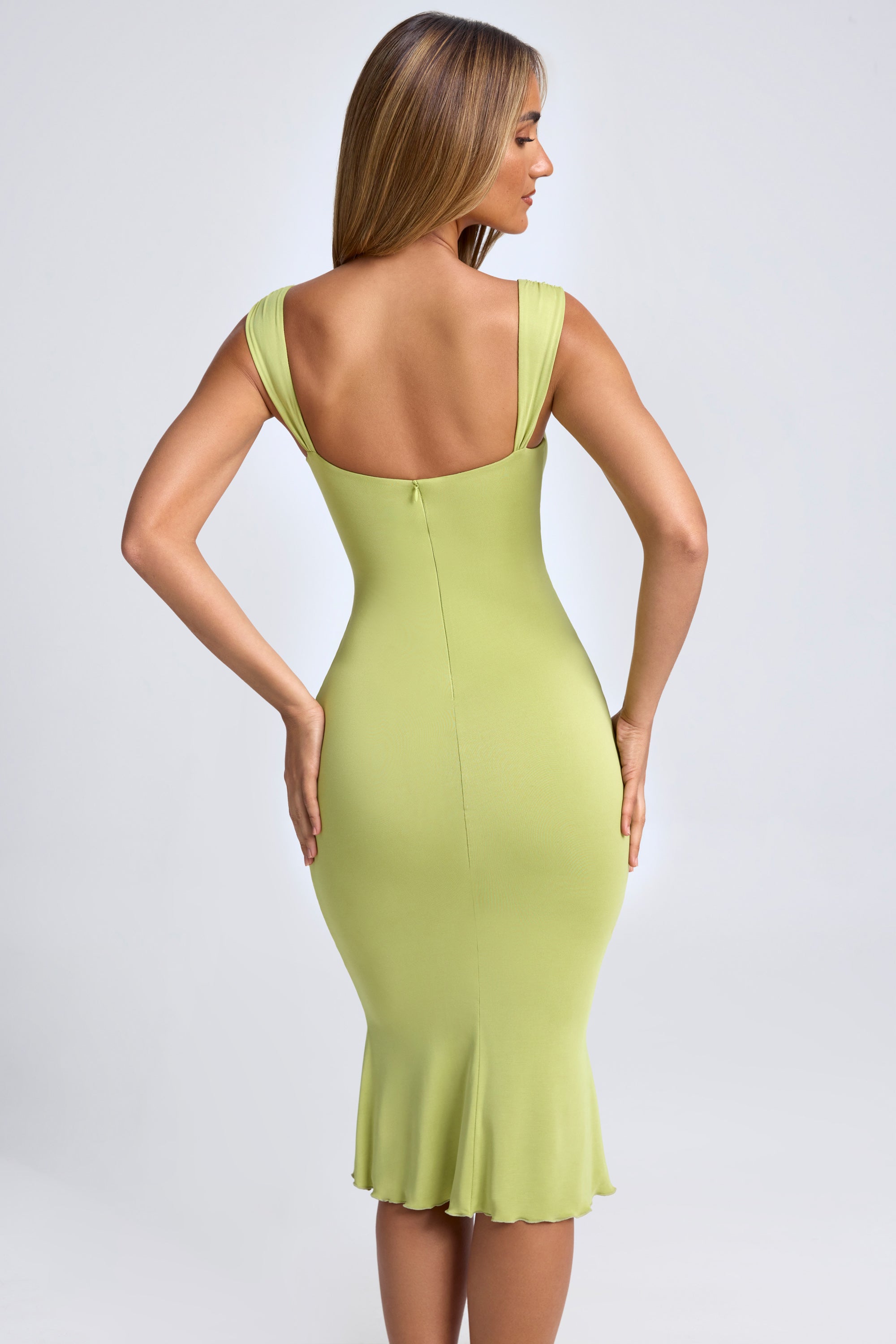 Aelia Ruched Hardware Detail Cut-Out Midaxi Dress in Olive Green | Oh Polly