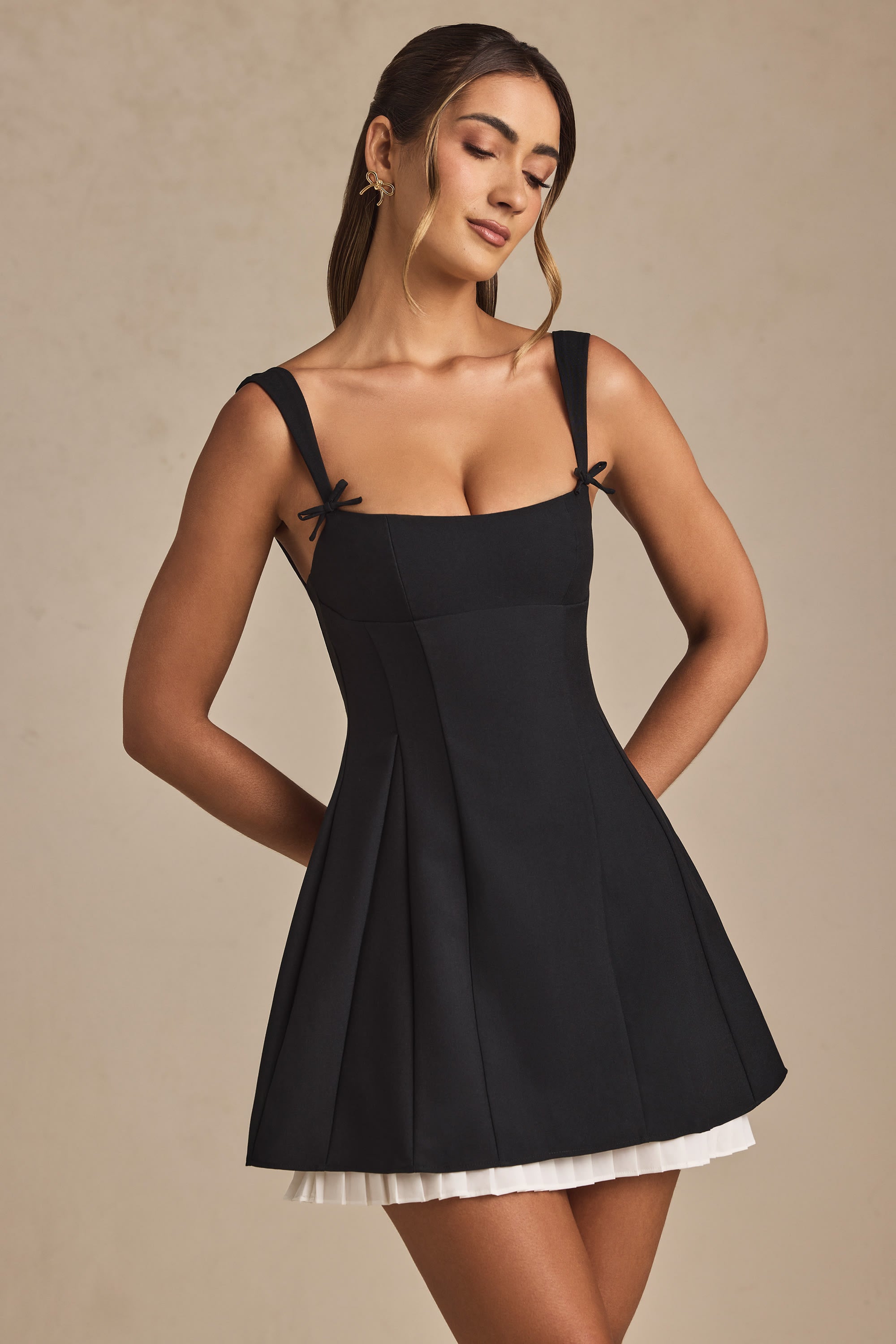 Bow-Detail Pleated A-Line Mini Dress in Black Bow-Detail Pleated A-Line Mini Dress in Black