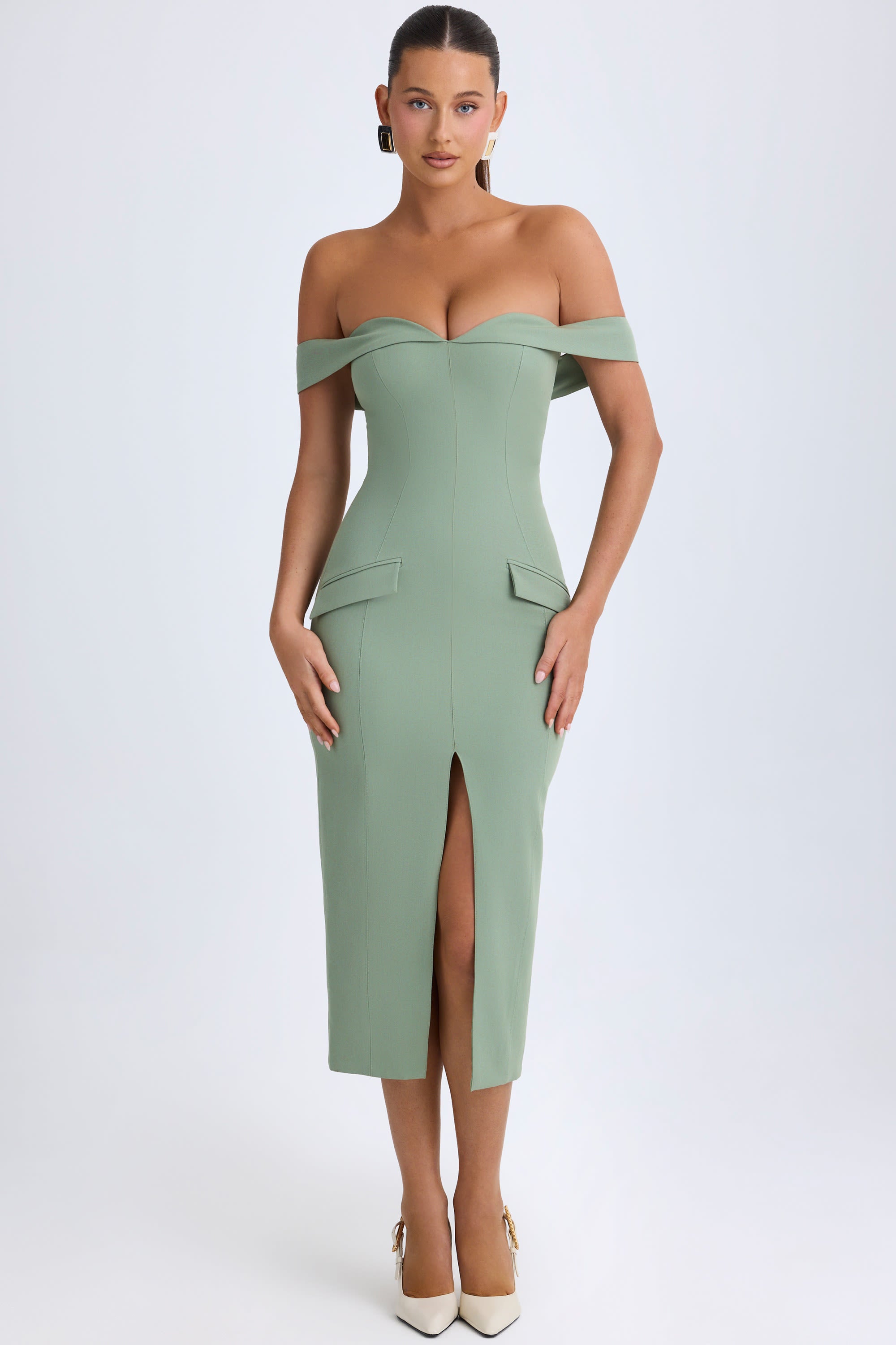 Off-Shoulder Midaxi Dress in Khaki Green - 6 | Oh Polly Off-Shoulder Midaxi Dress in Khaki Green - 6 | Oh Polly