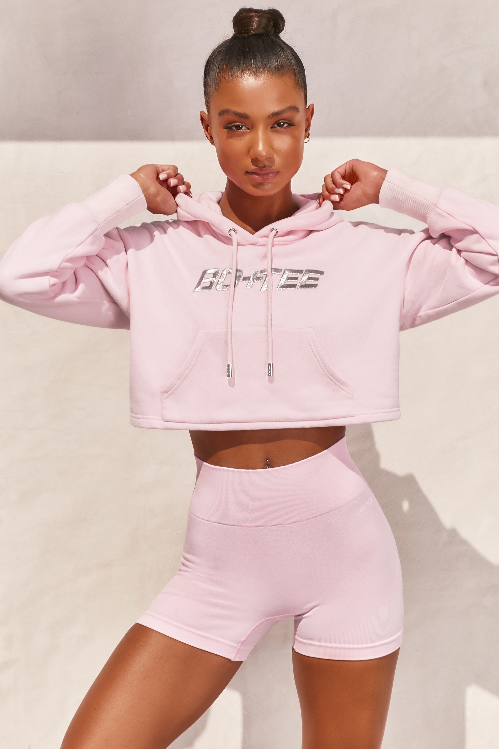 Pink cropped hoodies new arrivals