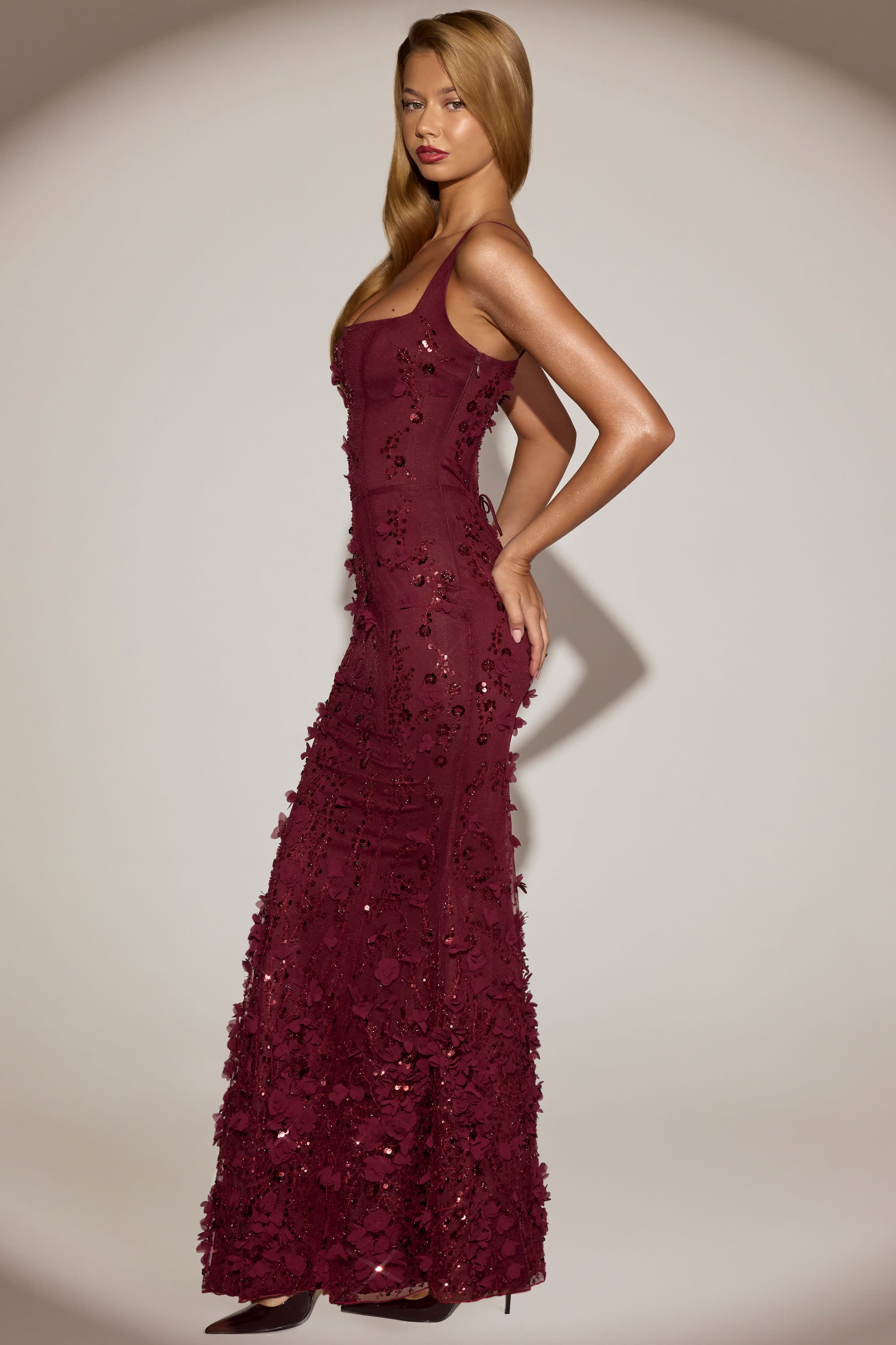 Embellished Appliqué Soft-Scoop Corset Gown in Wine Red - 2
