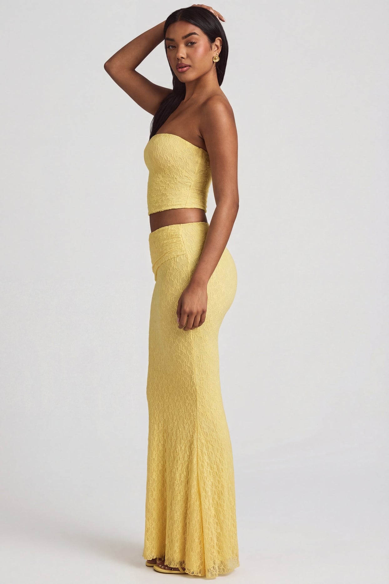 Draped Low-Rise Lace Maxi Skirt in Pastel Yellow - 4