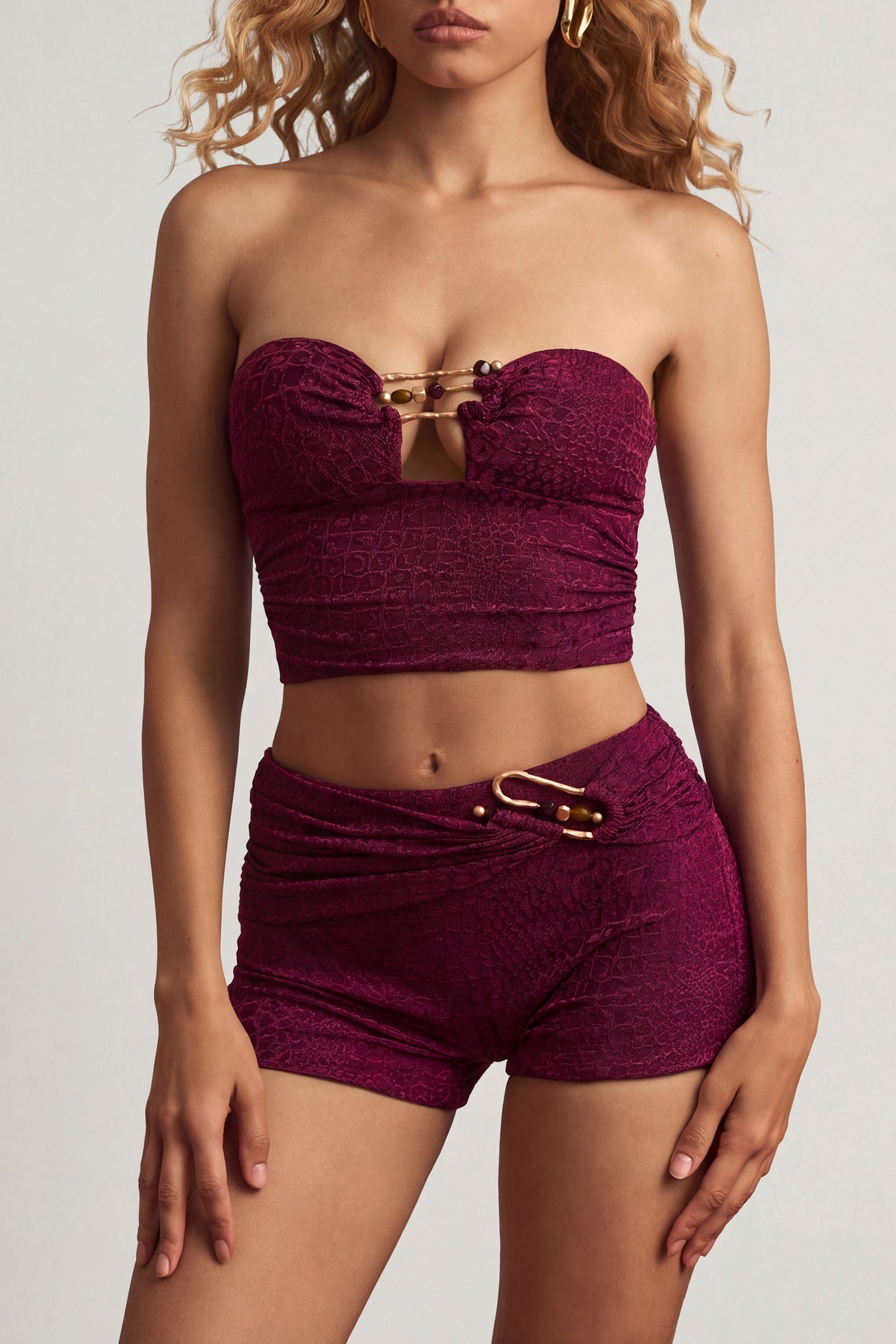 Mid-Rise Shorts in Berry Purple - 5