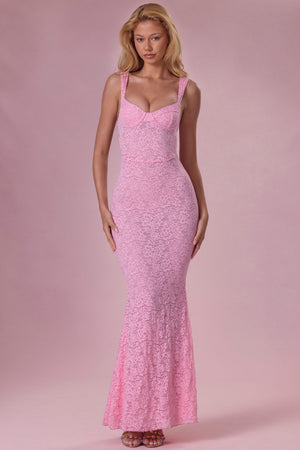 Lace Sweetheart-Neck Gown in Blush Pink - 4 / Plus Cup | Oh Polly Lace Sweetheart-Neck Gown in Blush Pink - 4 / Plus Cup | Oh Polly