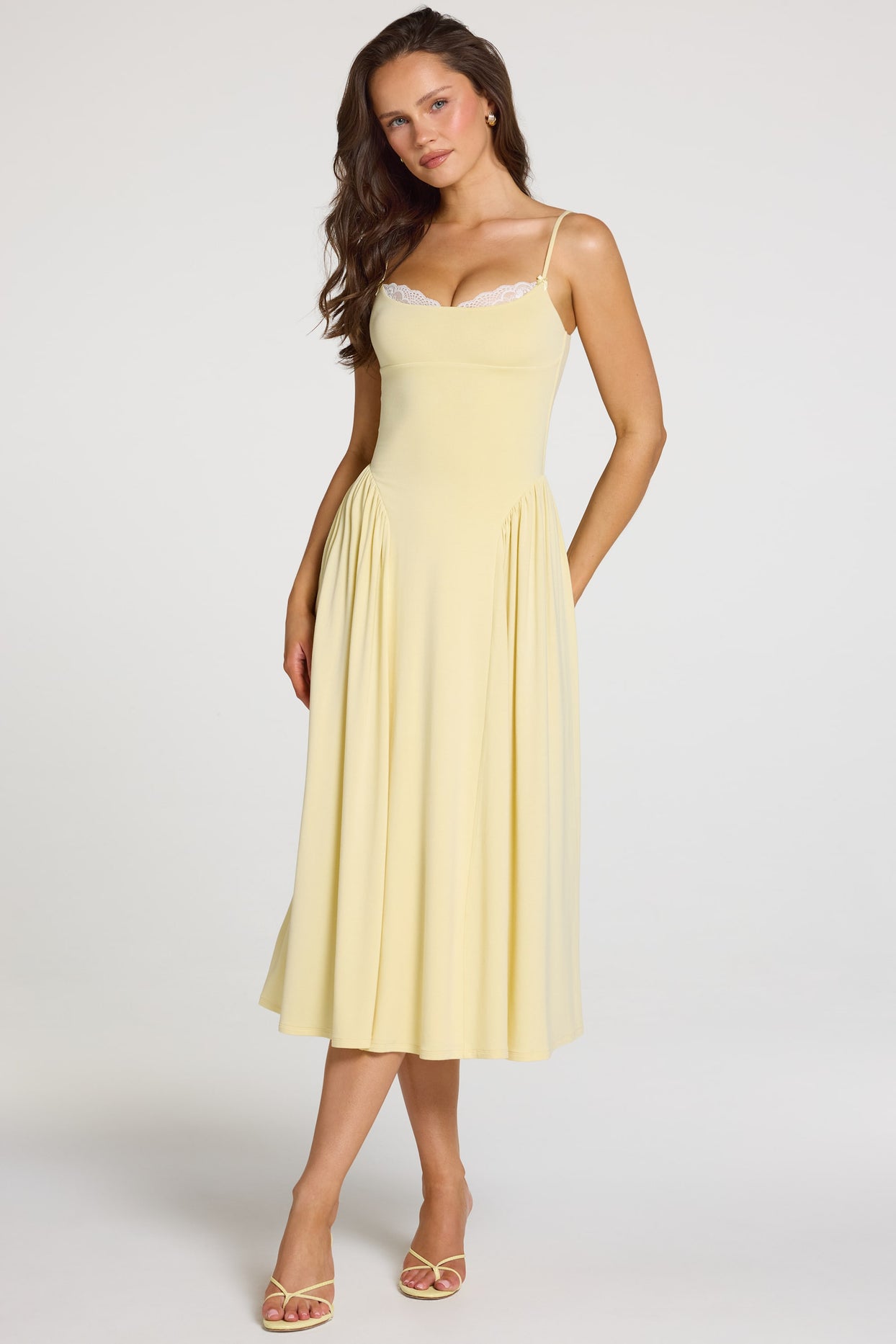 Modal Lace-Trim Midaxi Dress in Pastel Yellow - 5