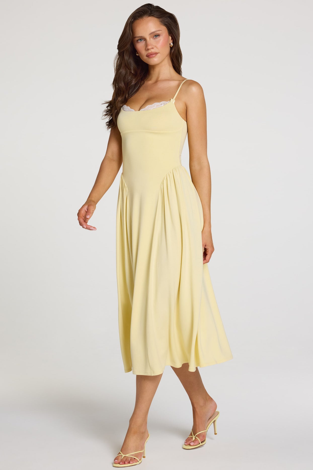 Modal Lace-Trim Midaxi Dress in Pastel Yellow - 9