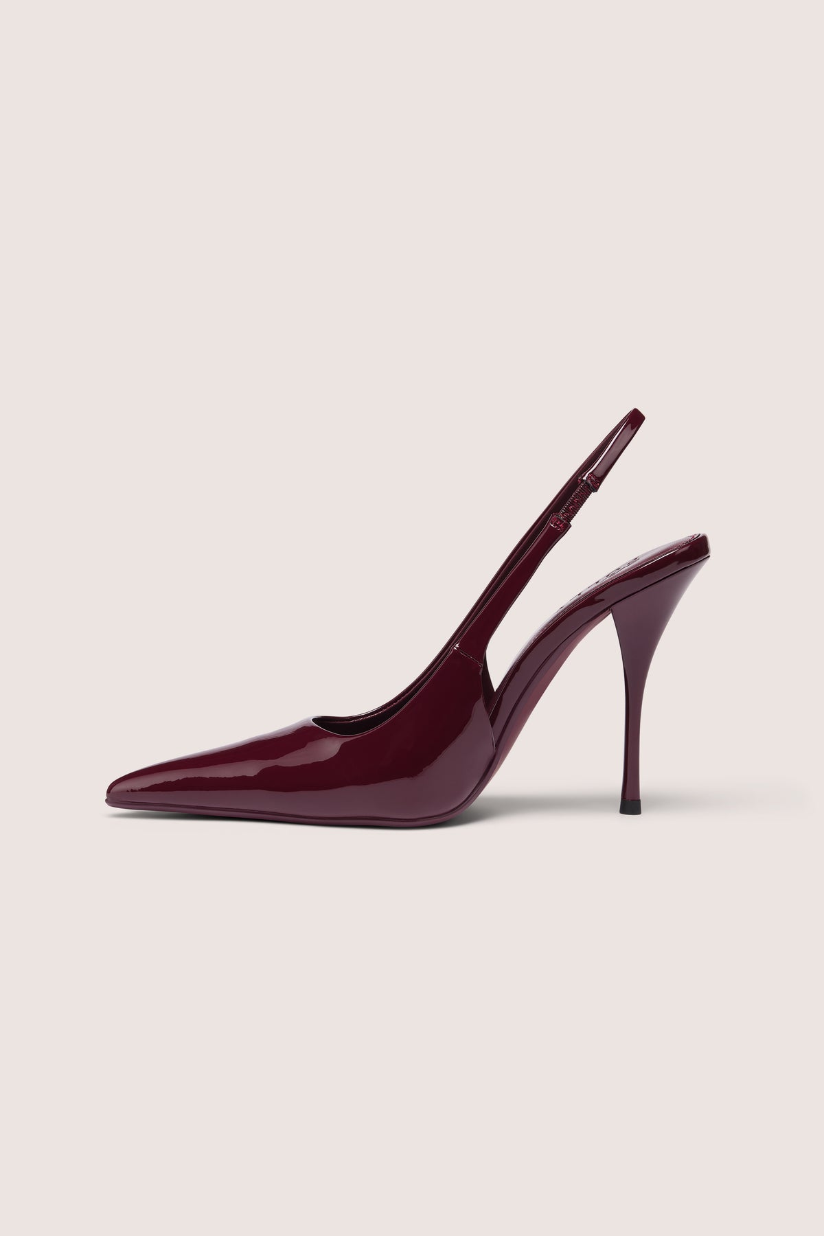 Sling-Back Heels in Maroon Red