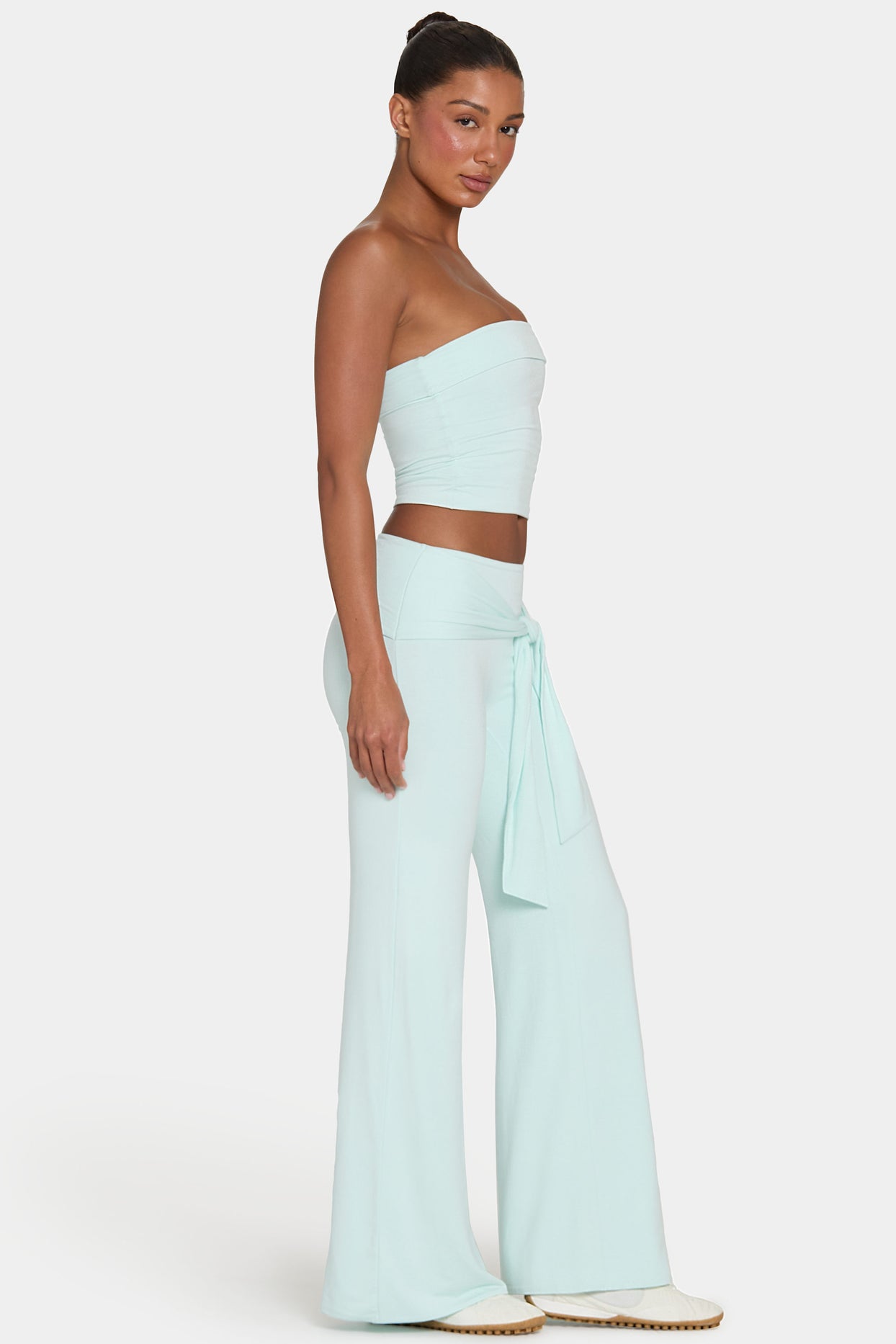 ButterCloud™ Tie-Waist Wide-Leg Trousers in Peppermint - 4