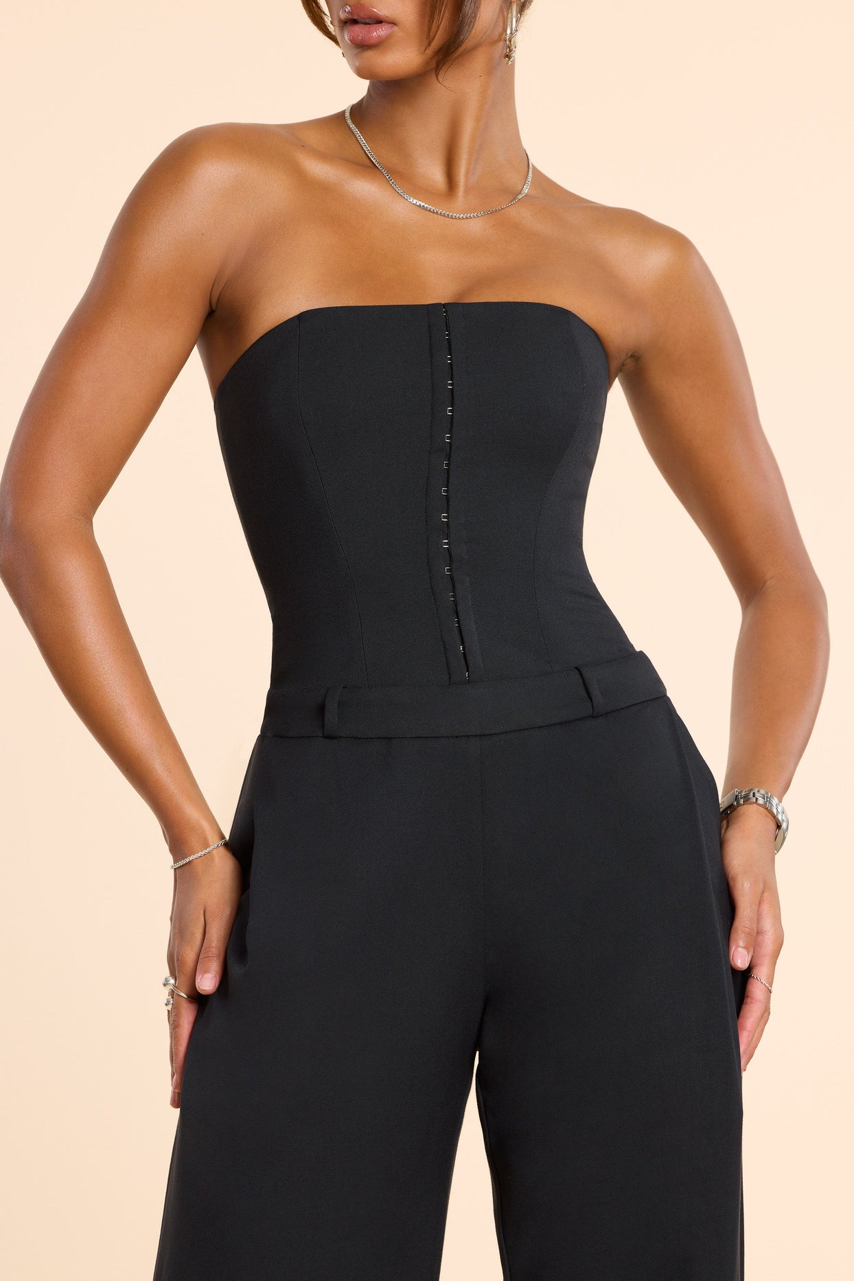 Macacão Petite Brushed Twill Bandeau Corset em Preto