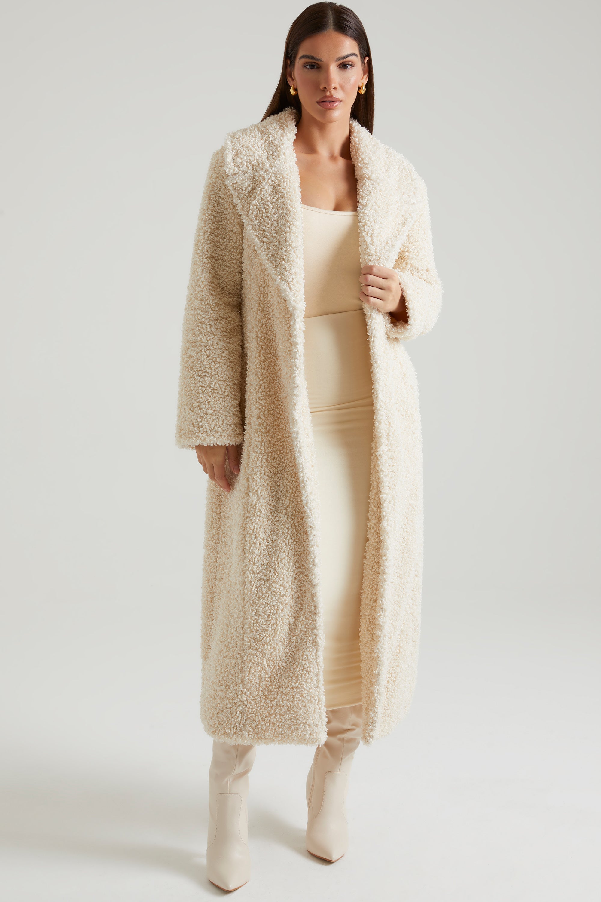 Casaco Longo Shearling em Creme