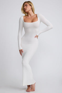 Vestido maxi modal canelado de manga comprida em branco