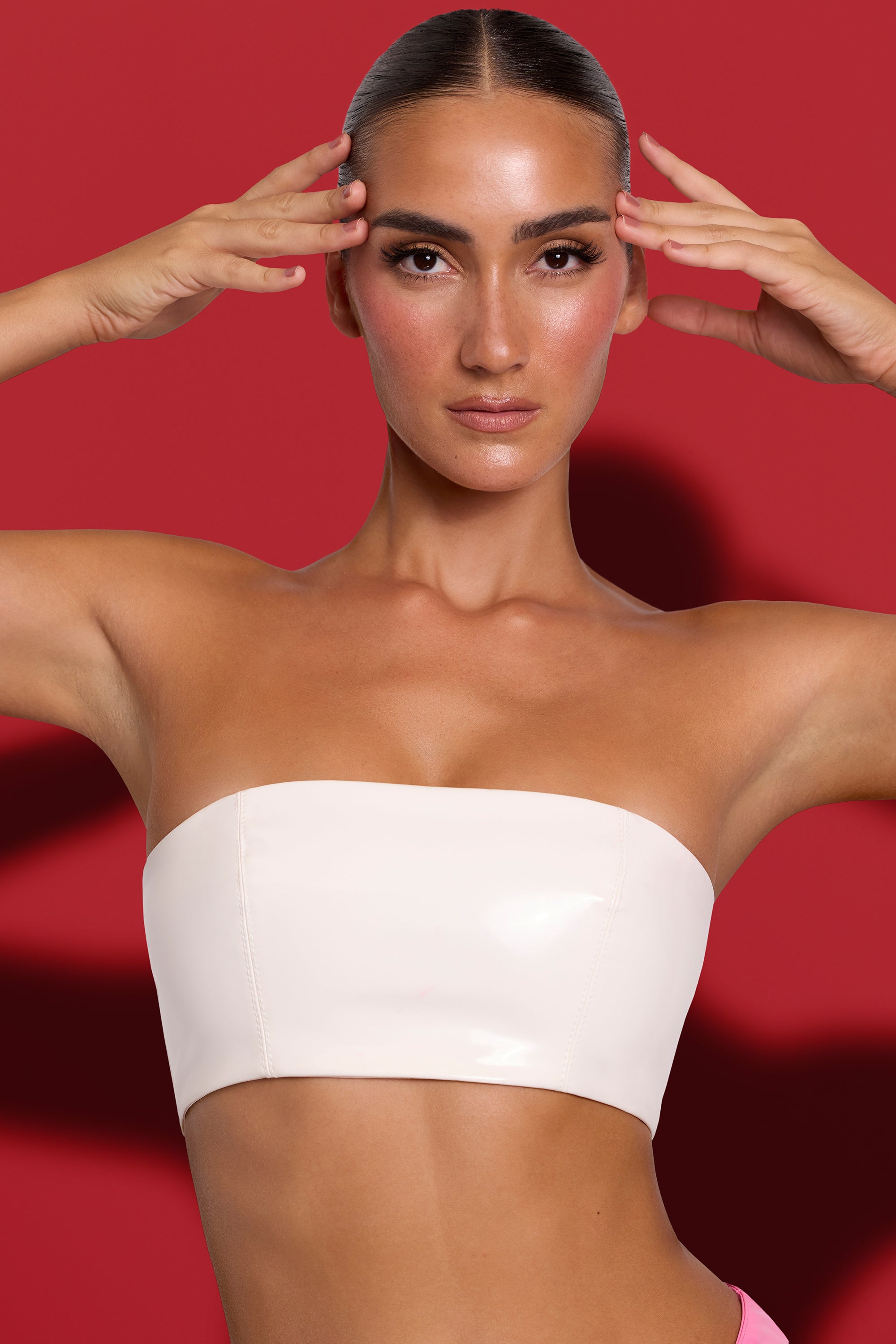 Bralette bandeau de vinilo en blanco