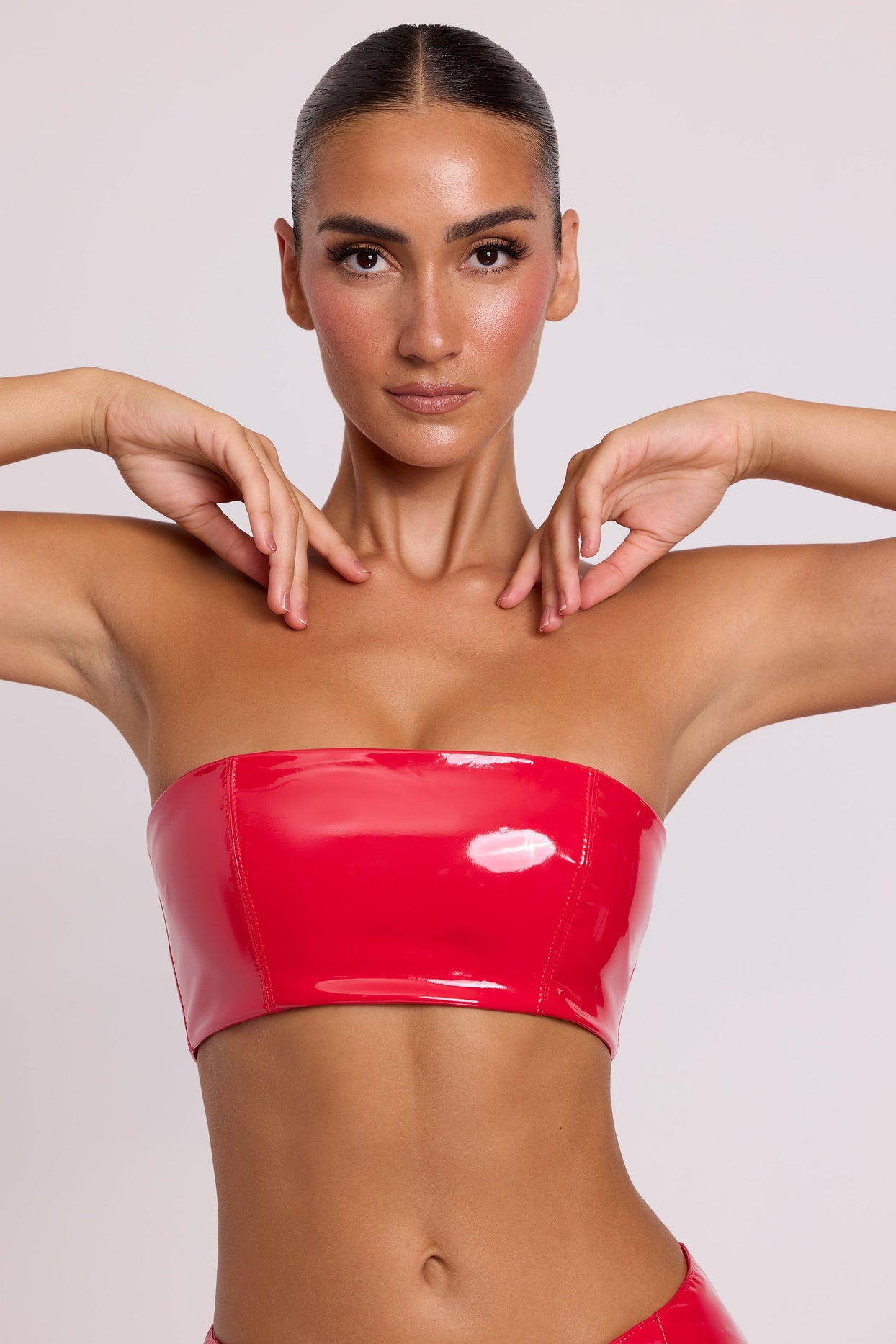 Bralette Bandeau de Vinil em Vermelho Fogo