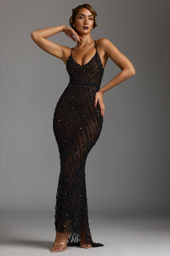 Vestido de noite transparente embelezado à mão em preto