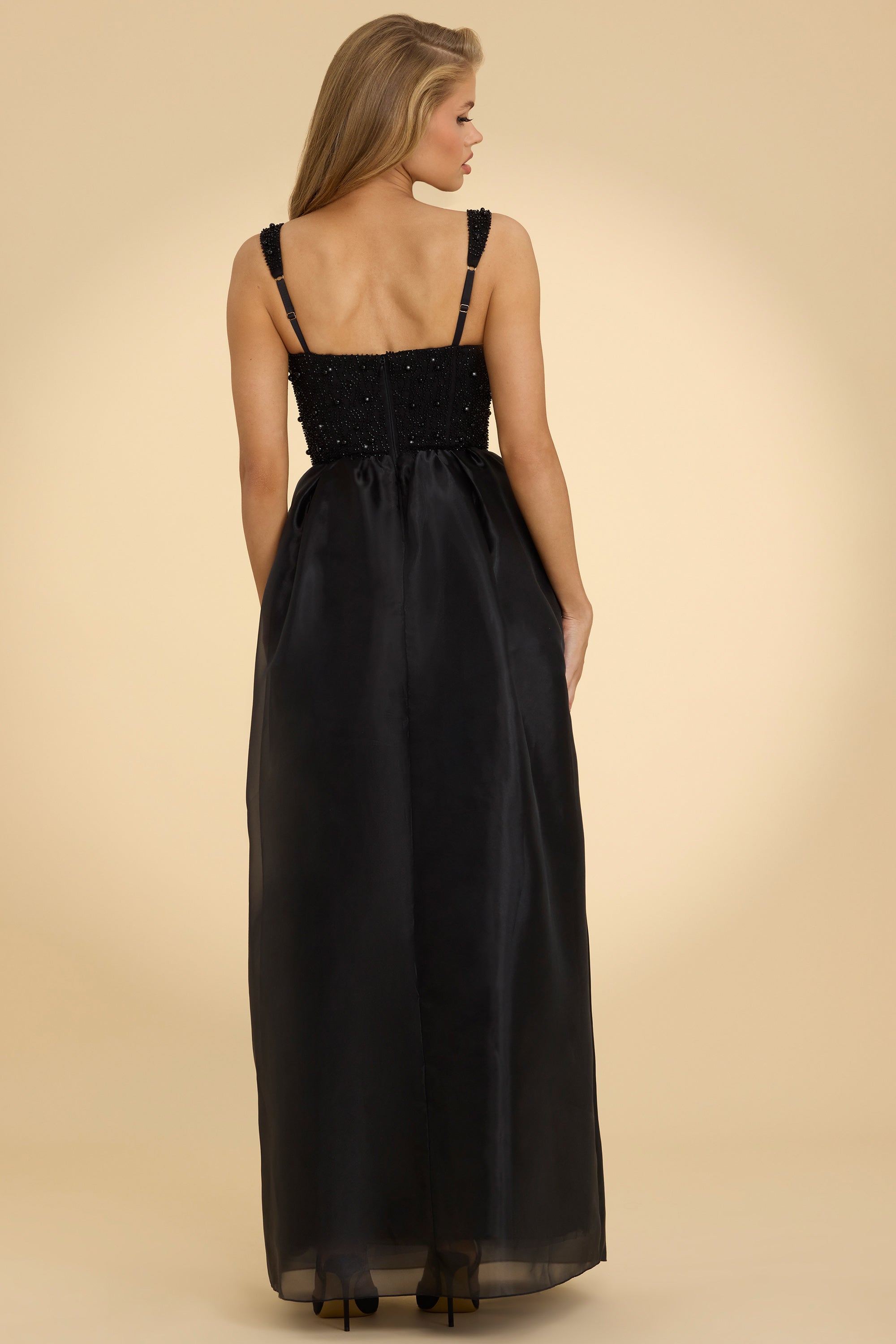 Vestido Maxi Corset Organza em Preto