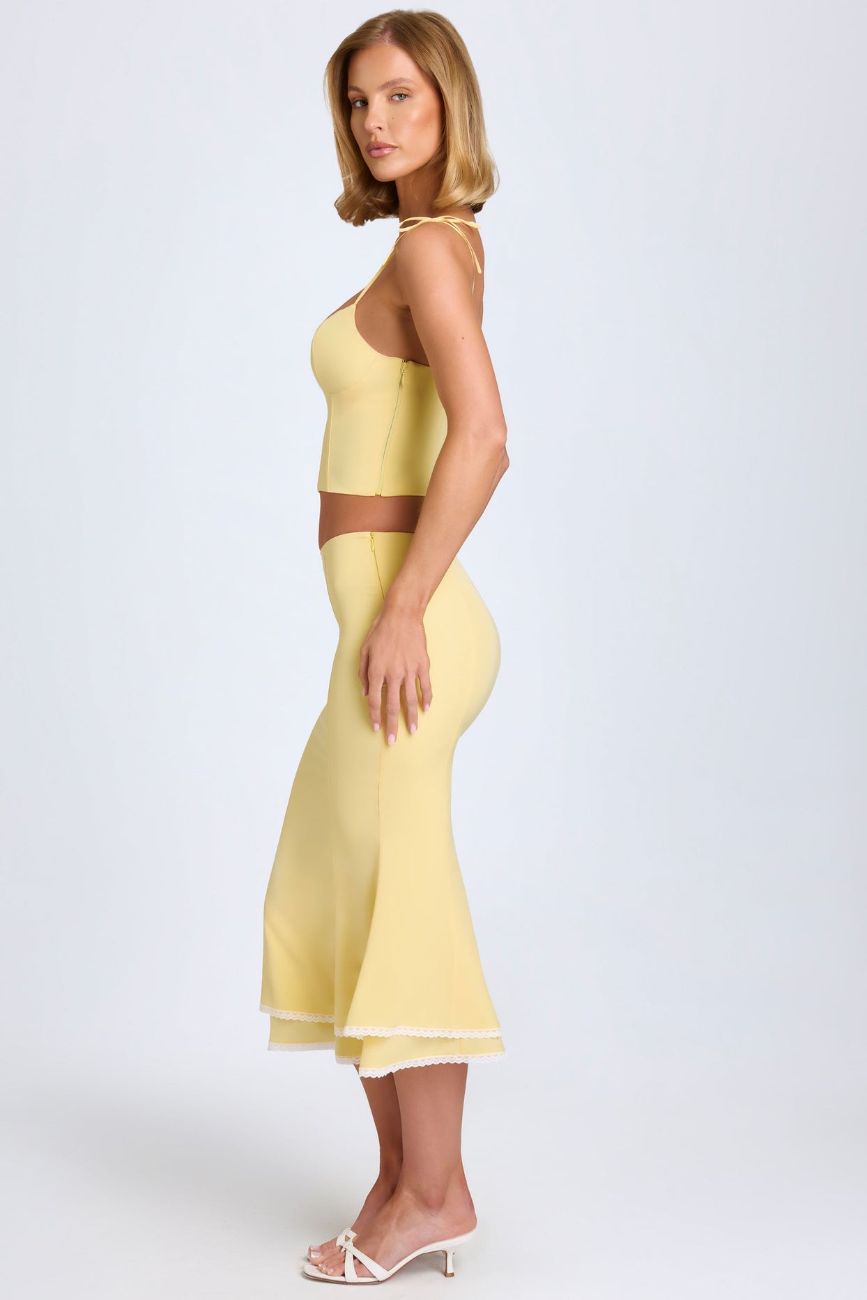 Lace-Trim Mid-Rise Midaxi Skirt in Pastel Yellow
