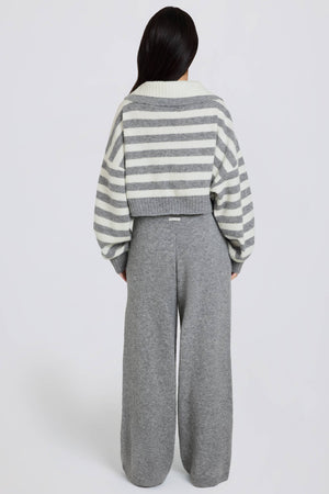 Knit Mid-Rise Wide-Leg Joggers in Grey