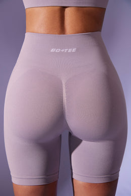 Shorts ciclistas de cintura alta Define Luxe en lila polvoriento