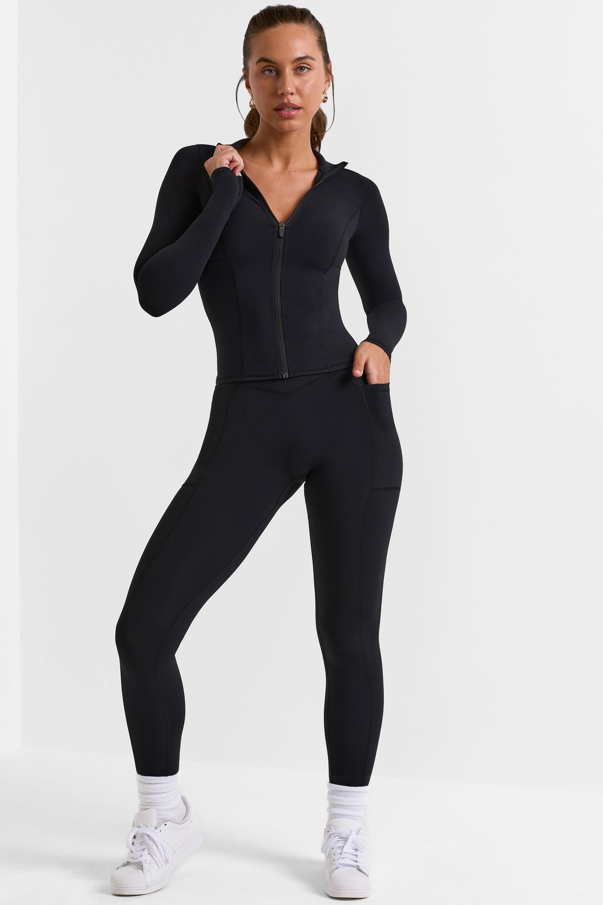 Pants & Jumpsuits, Black Athletic Leggings With 2 Side Pockets
