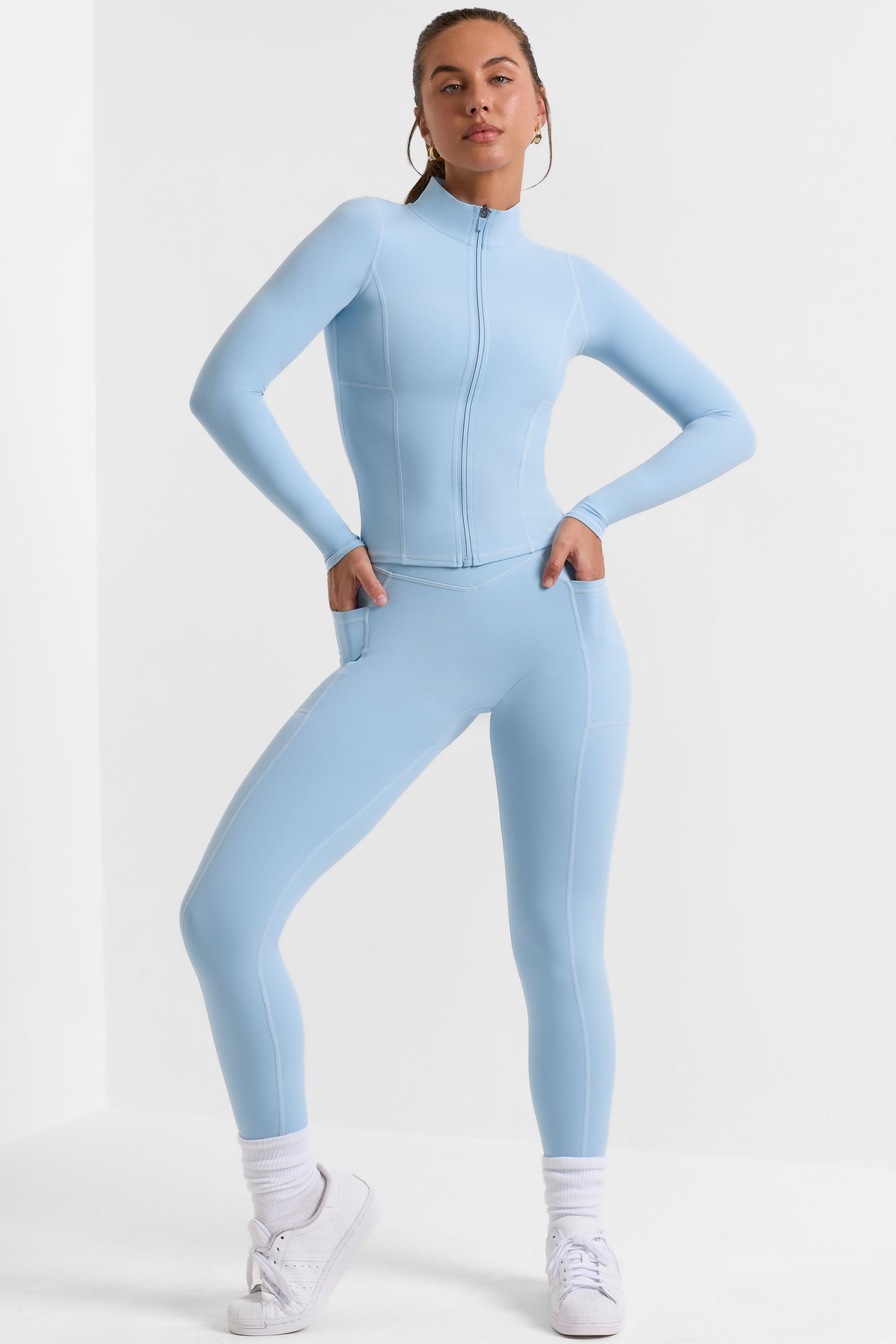 Advantage Full Length Leggings with Pockets in Ice Blue