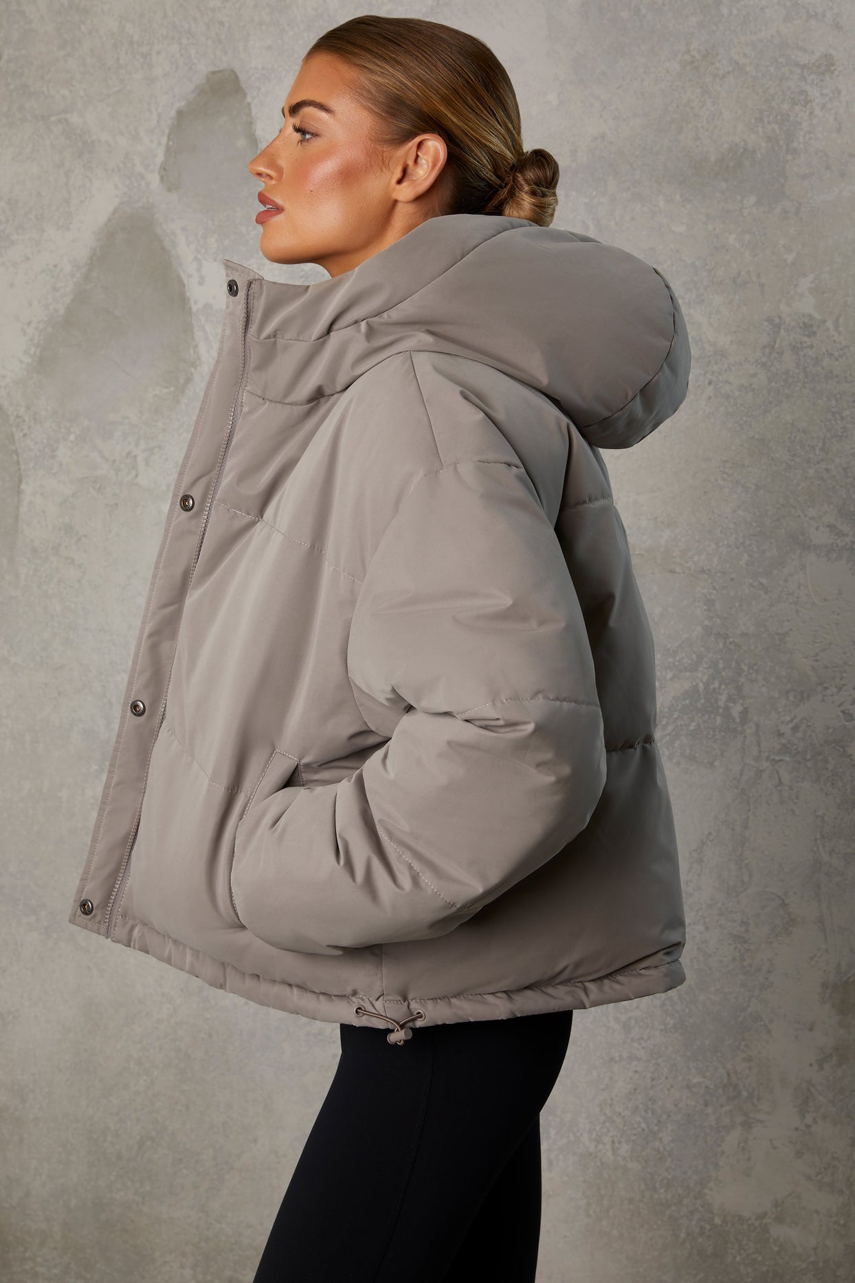 Reversible Hooded Puffer Jacket in Warm Grey