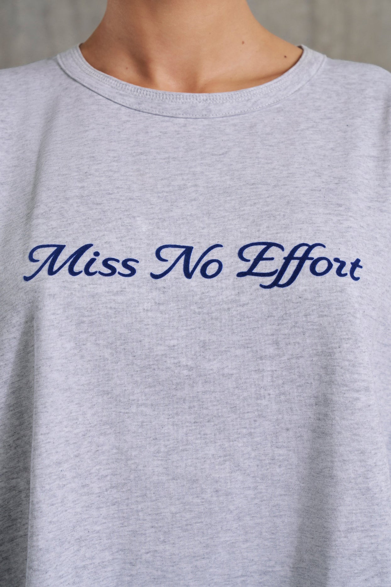 Camiseta extragrande con eslogan en gris jaspeado
