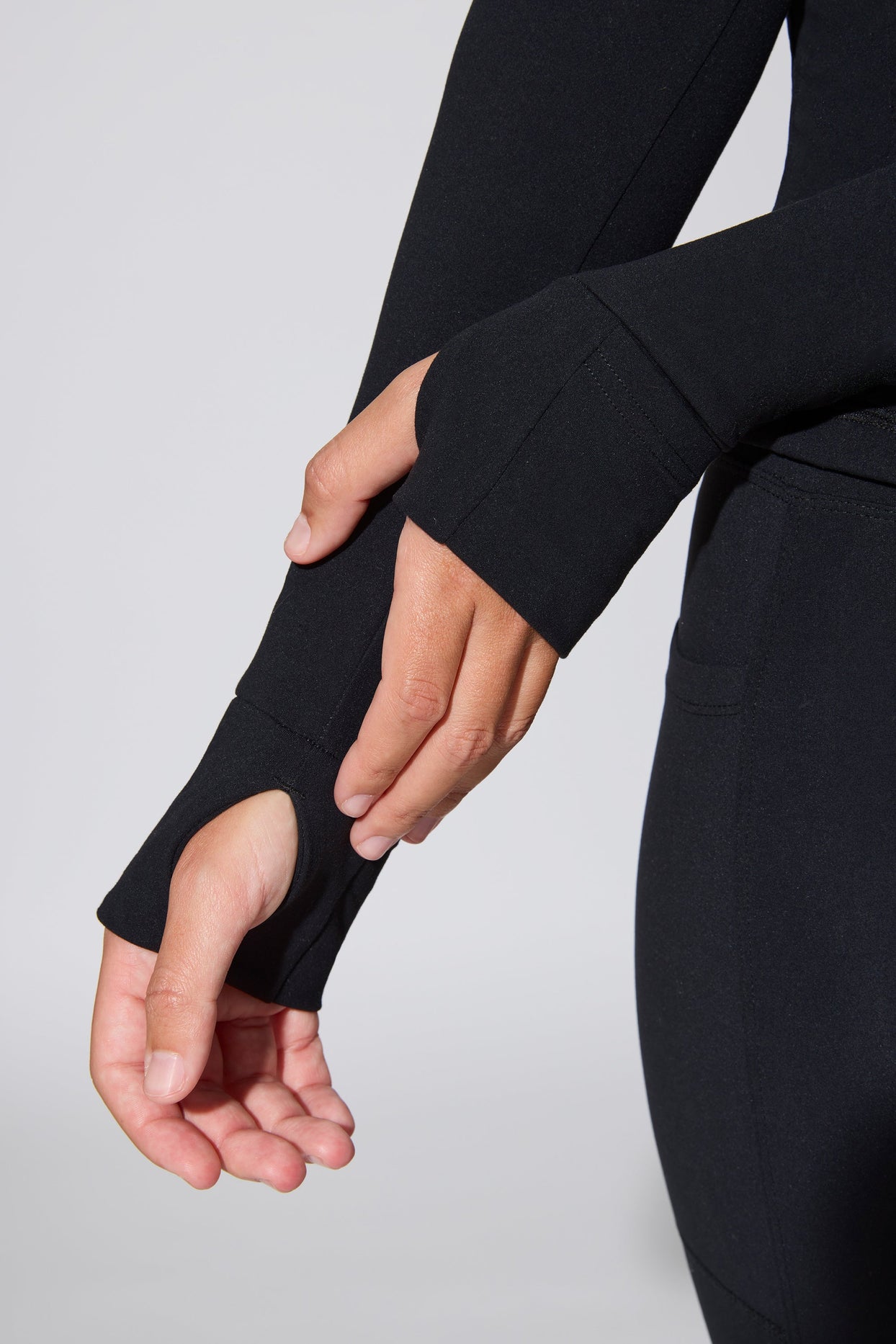 Jaqueta de manga comprida com zíper em preto