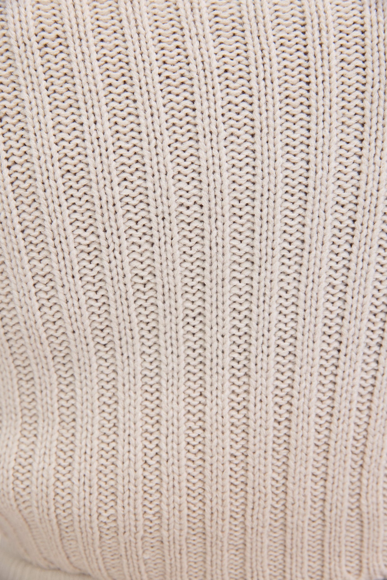 Oversized Chunky Knit Shrug in Cream