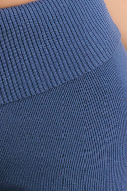 Calça Petite Chunky Knit Kick Flare em Azul Marinho Lavado