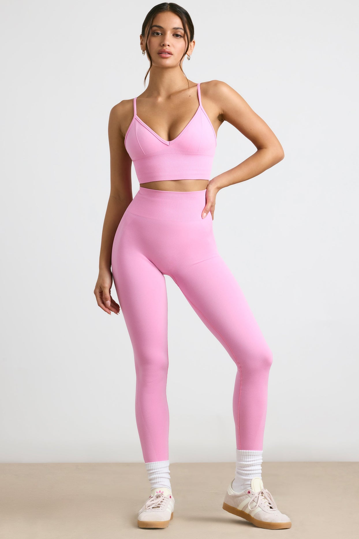 Leggings Define Luxe de cintura alta en rosa chicle