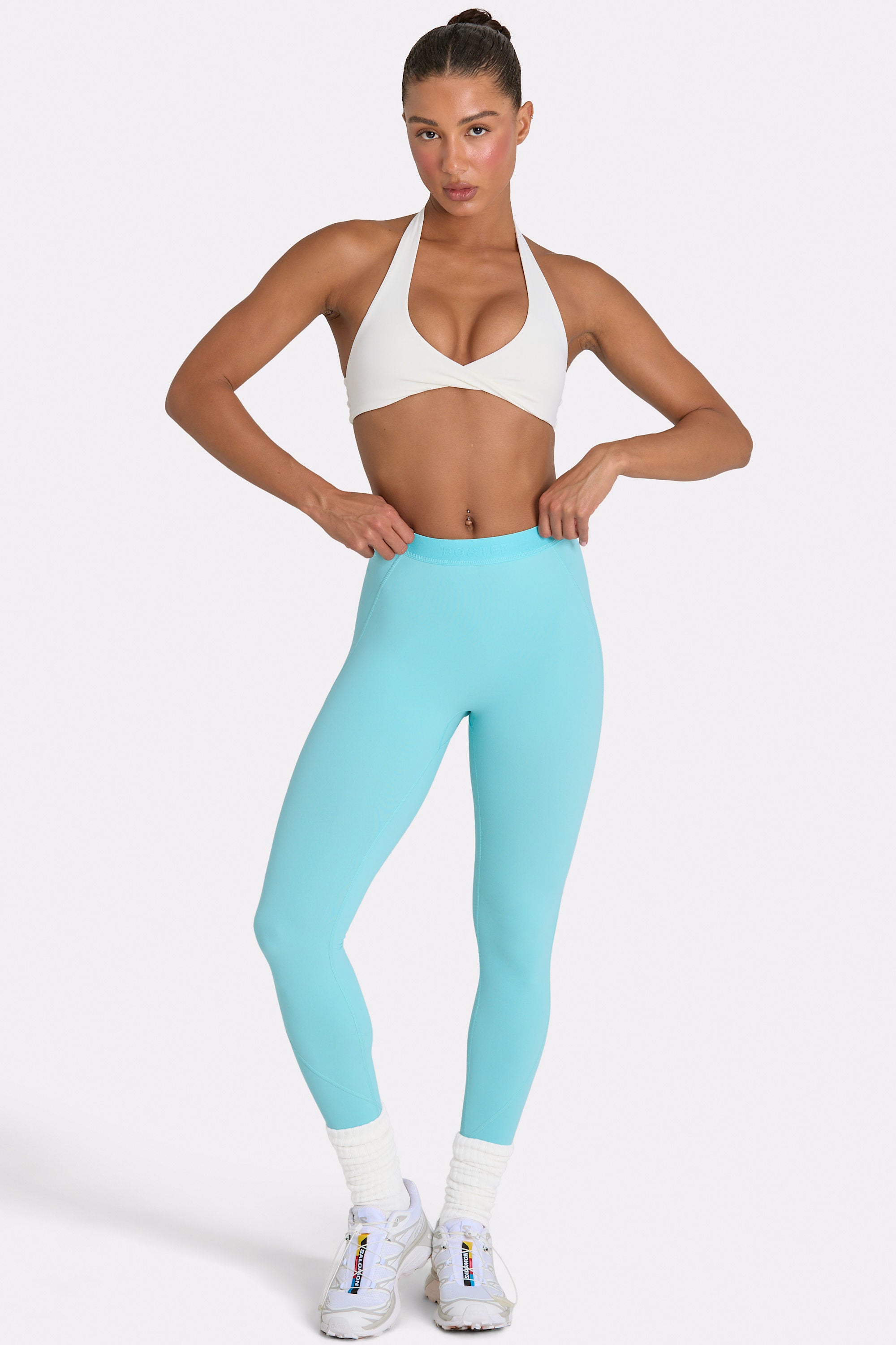 Soft Active Leggings in Aqua
