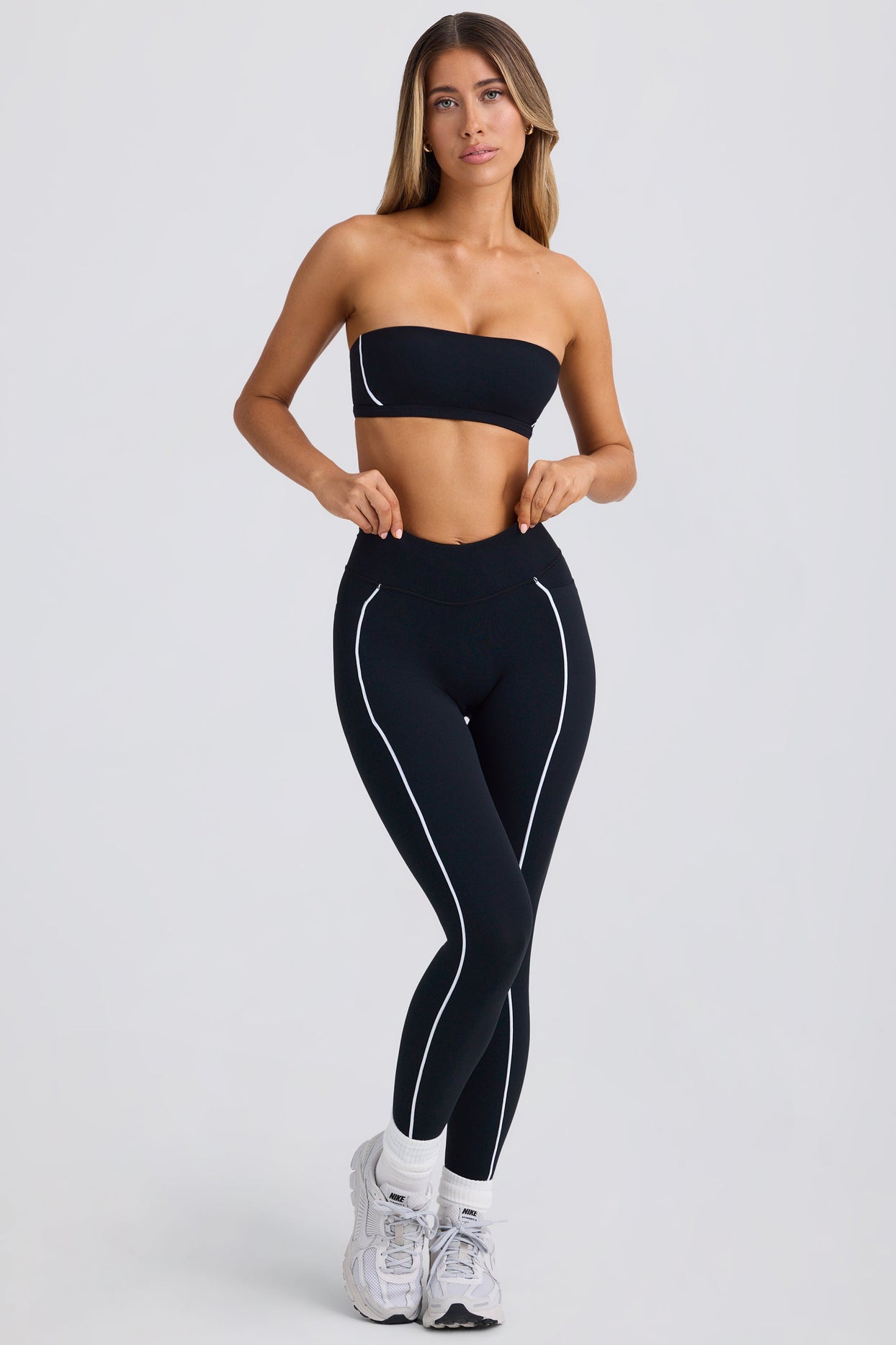 Soft Active Leggings in Black