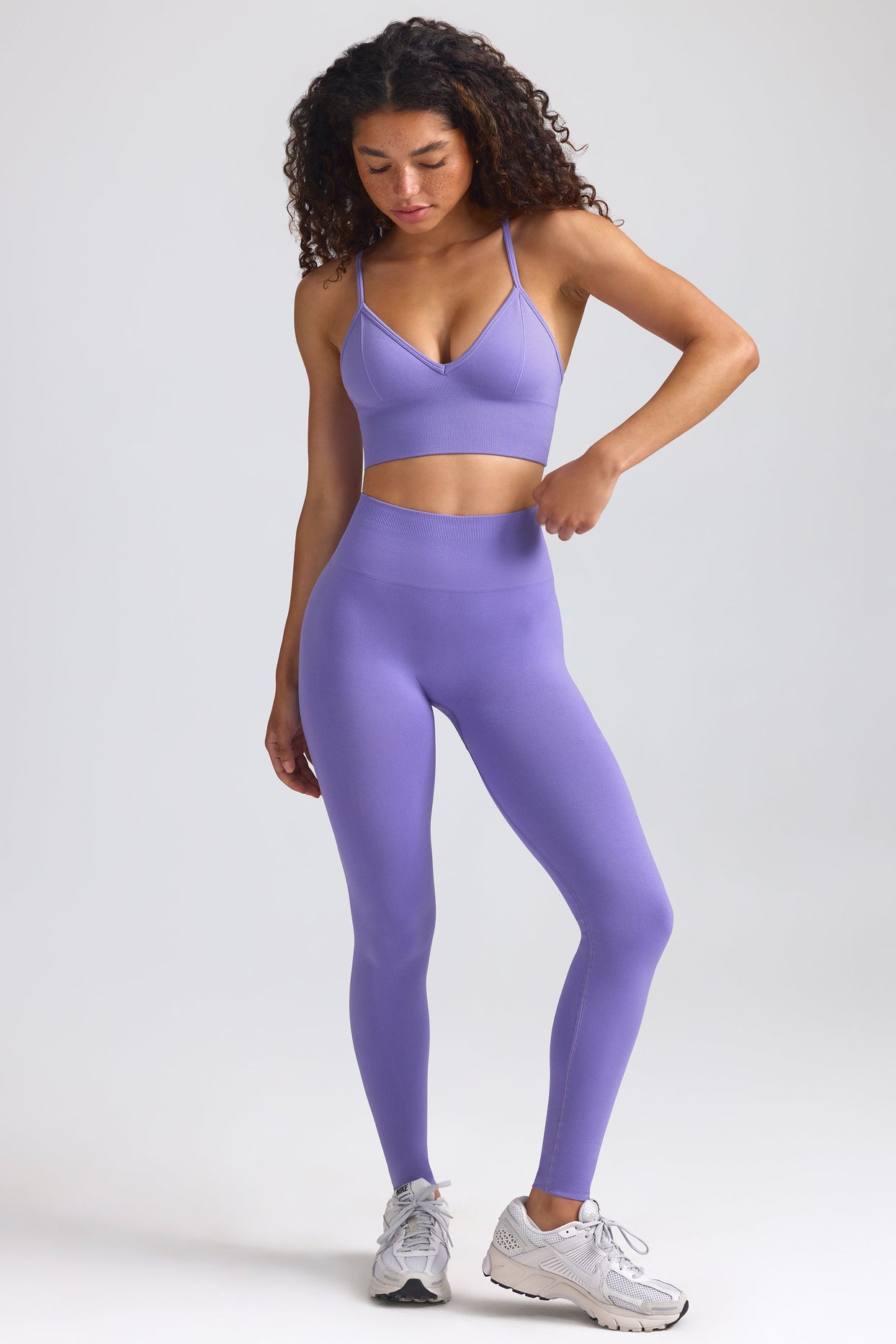 Define Luxe High-Waist Leggings in Purple