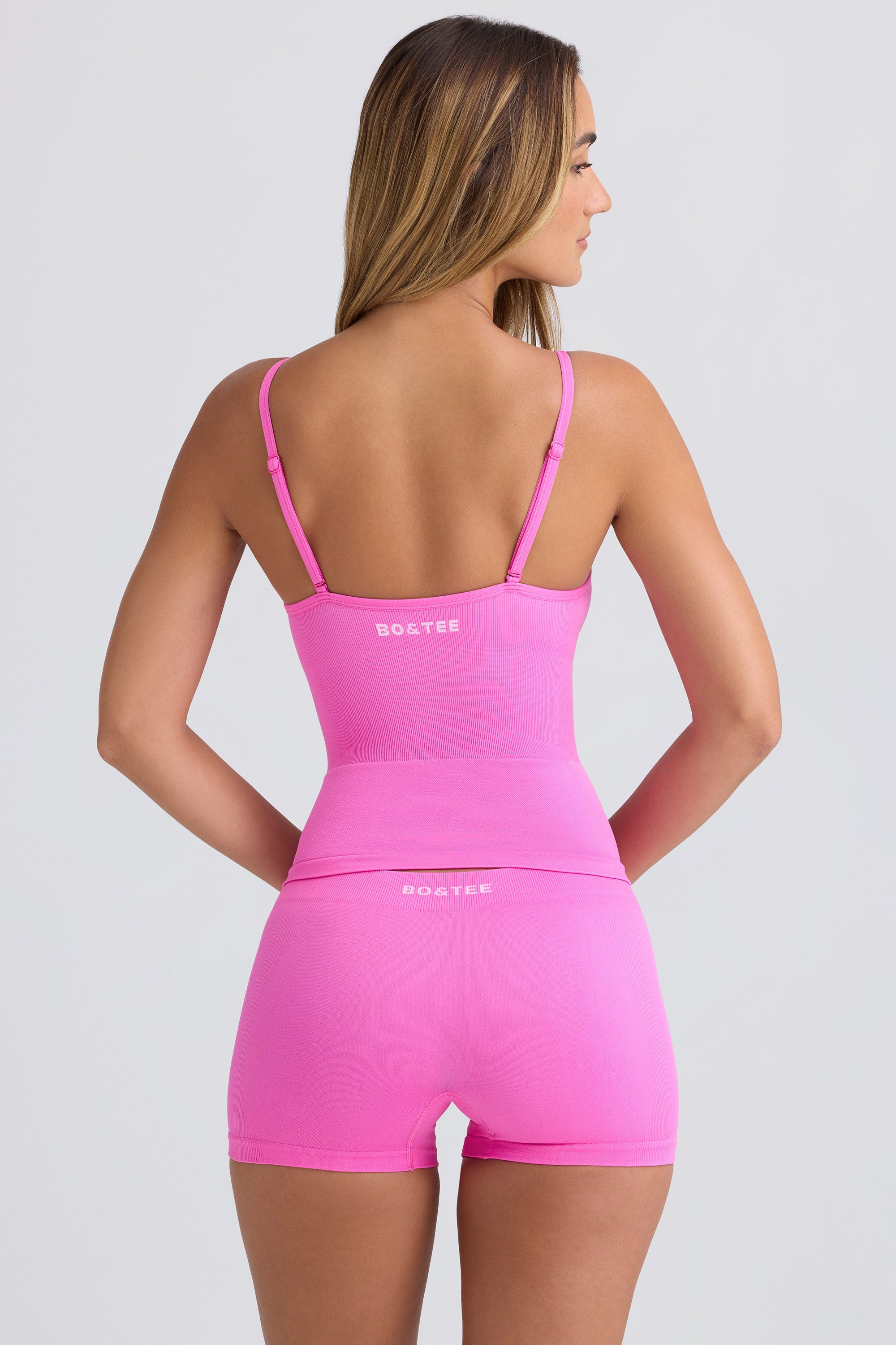 Super Sculpt Seamless Longline Tank Top in Sugar Pink