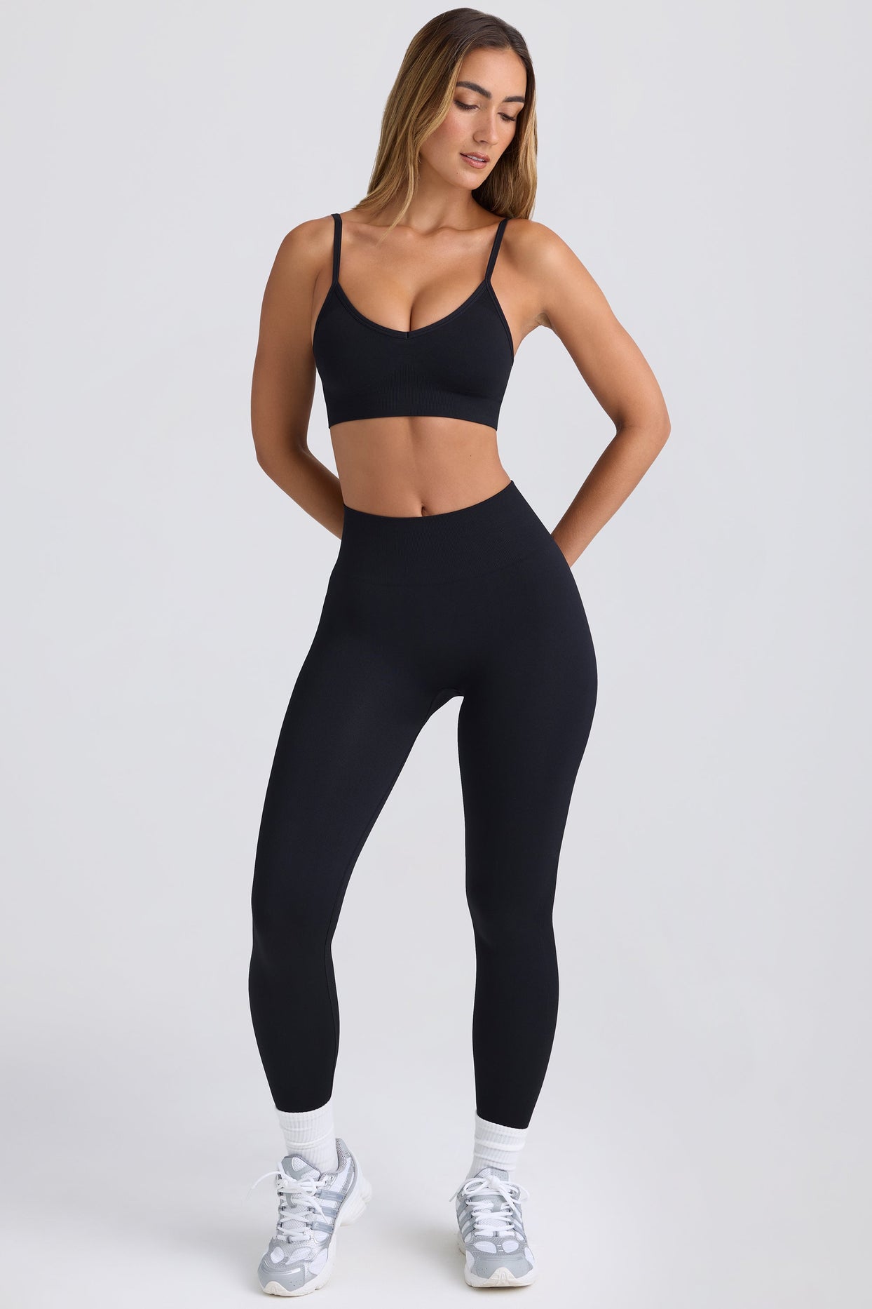 Petite Super Sculpt Seamless Leggings in Black