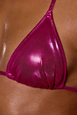 Top de bikini triangular con cuello halter en rosa