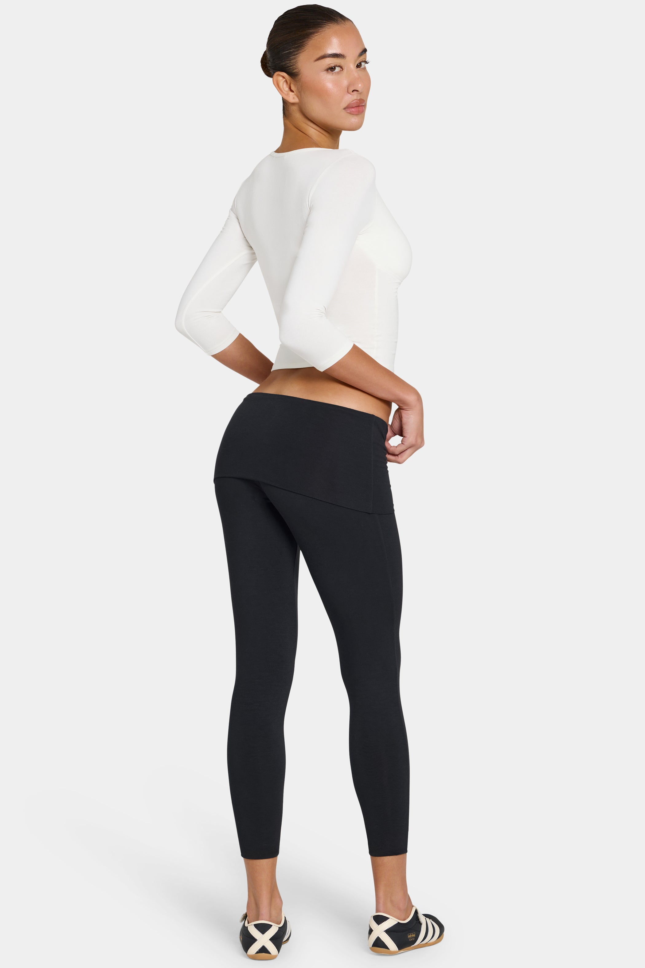 ButterCloud™ 7/8 Leggings in Black - 2