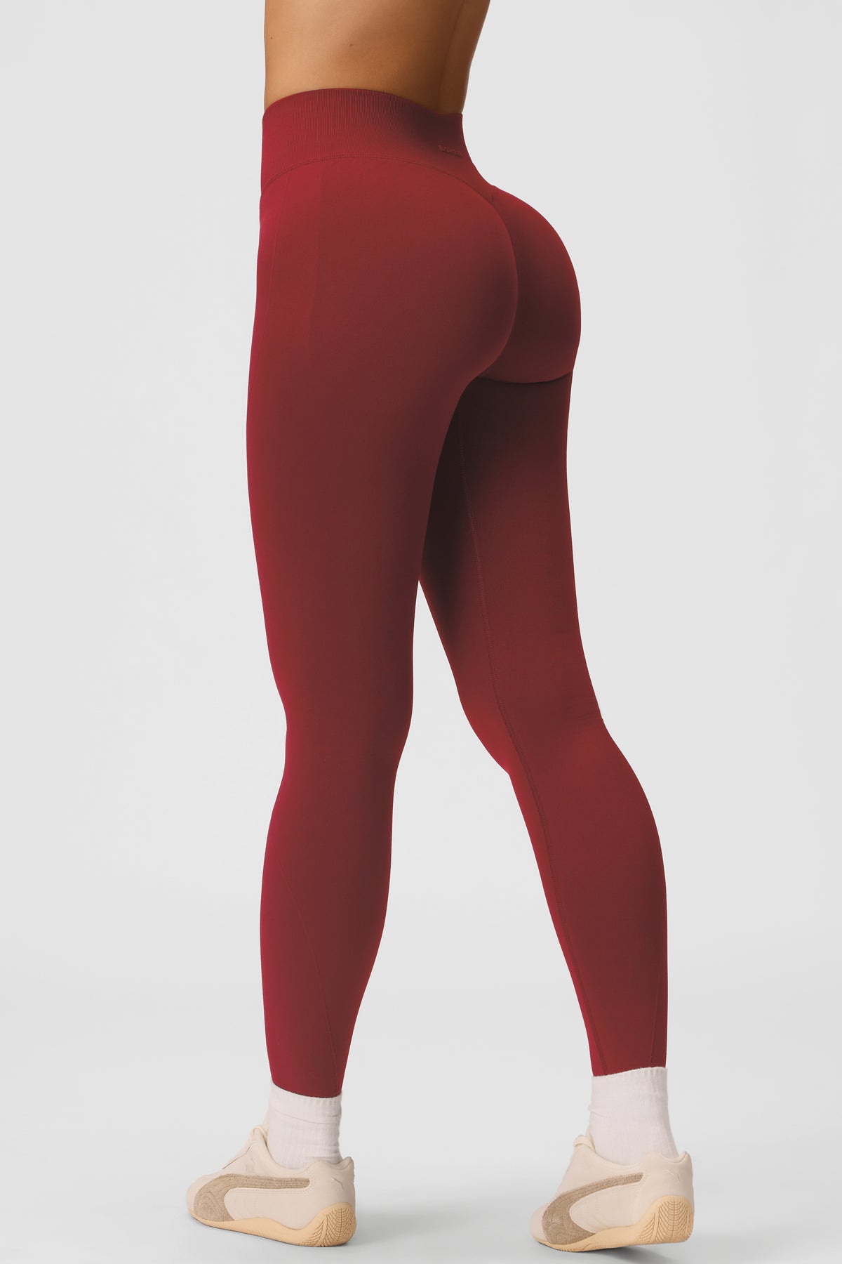Seamless Full-Length Leggings in Dark Cherry - 1