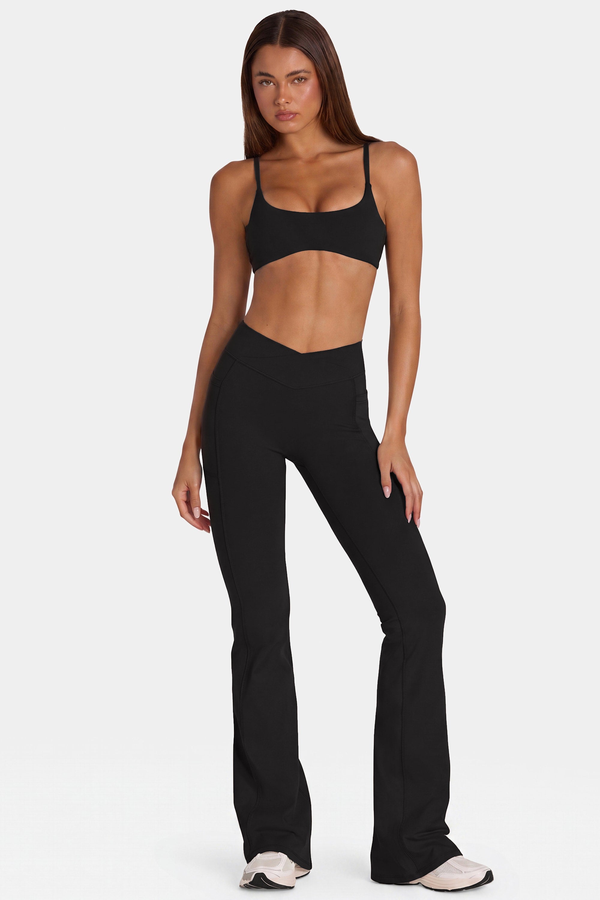 Soft Active V-Waist Flared Leggings in Black