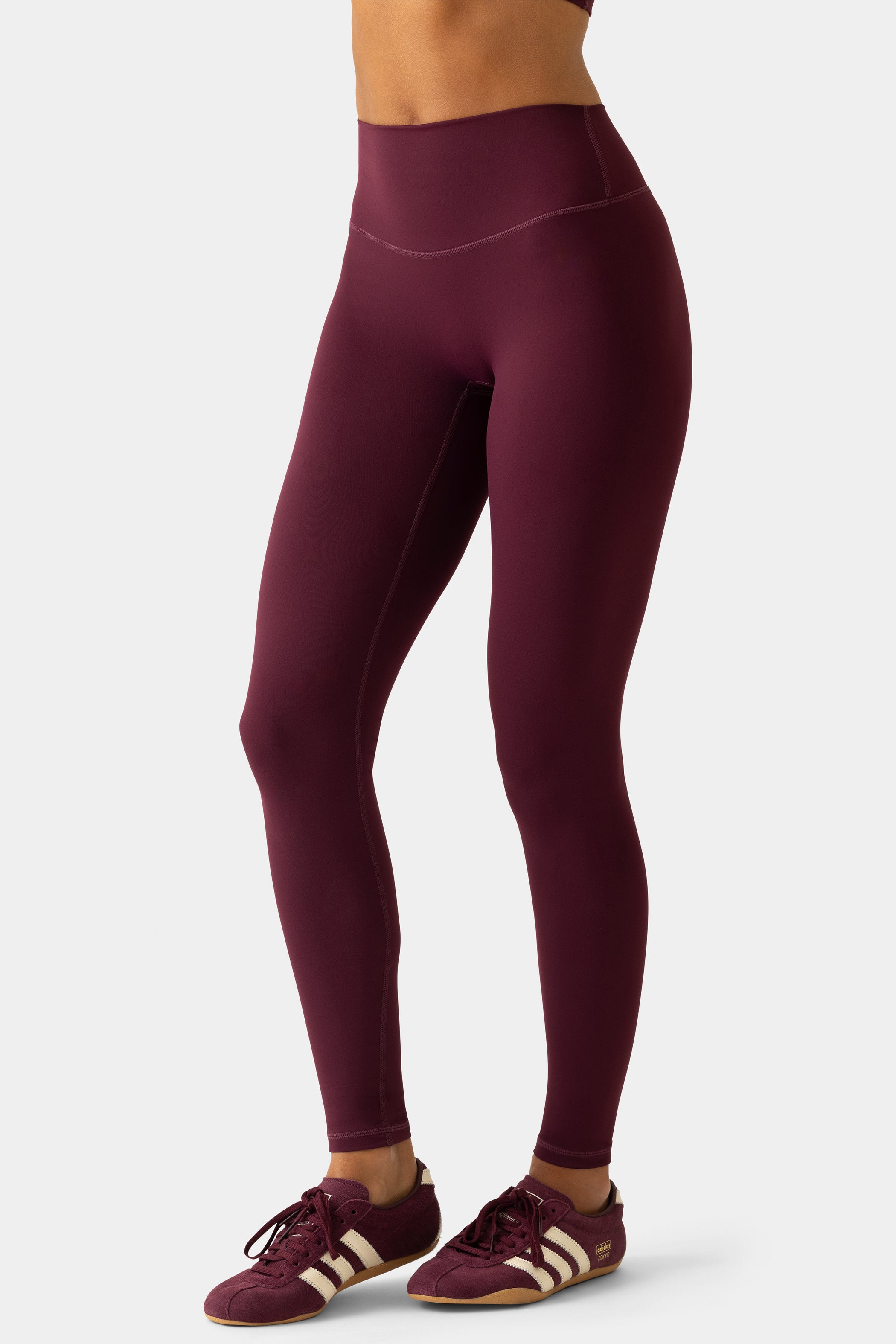 Soft Active Full-Length Leggings in Burgundy