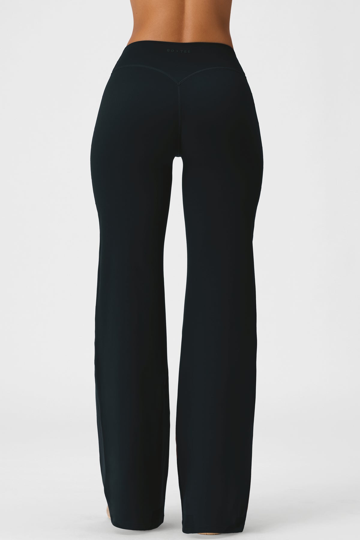 Soft Active Wide-Leg Trousers in Black