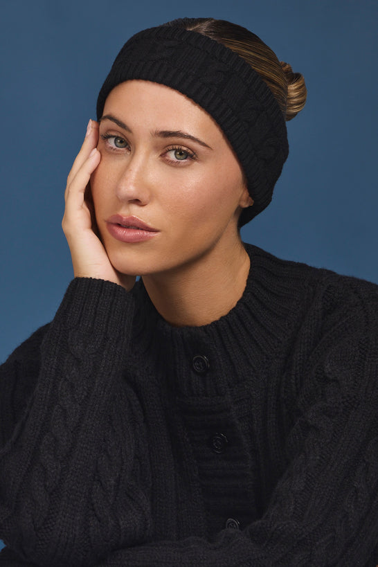 Cable-Knit Headband in Black