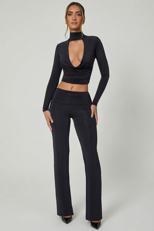 Mid-Rise Straight-Leg Trousers in Black