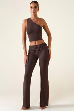 Oh Polly's Priscilla wearing the Hollis Trousers in Chocolate Brown Modal fabric perfect for city shopping trips
