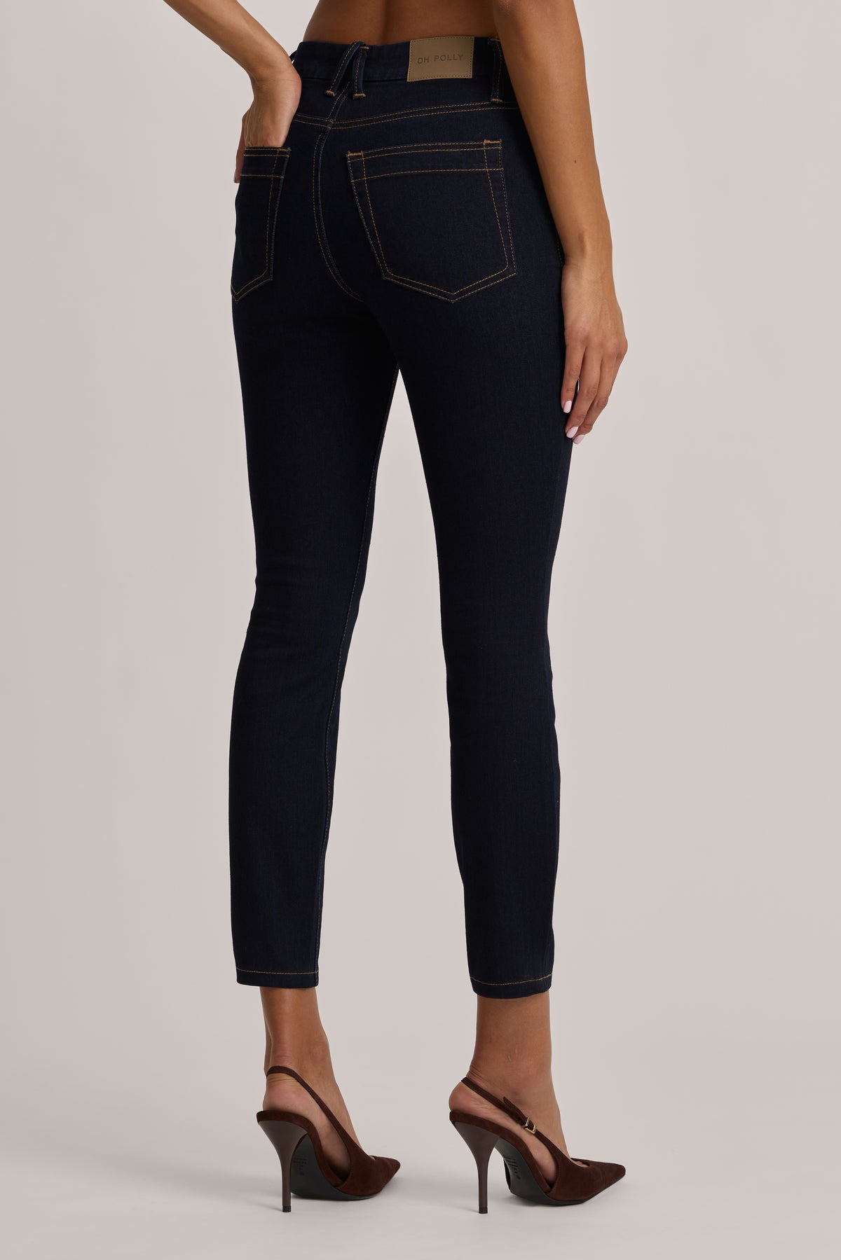 High-Rise Cropped Skinny Jeans in Dark Wash