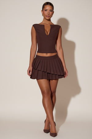 Layered Pleated Low-Rise Mini Skirt in Chocolate Brown